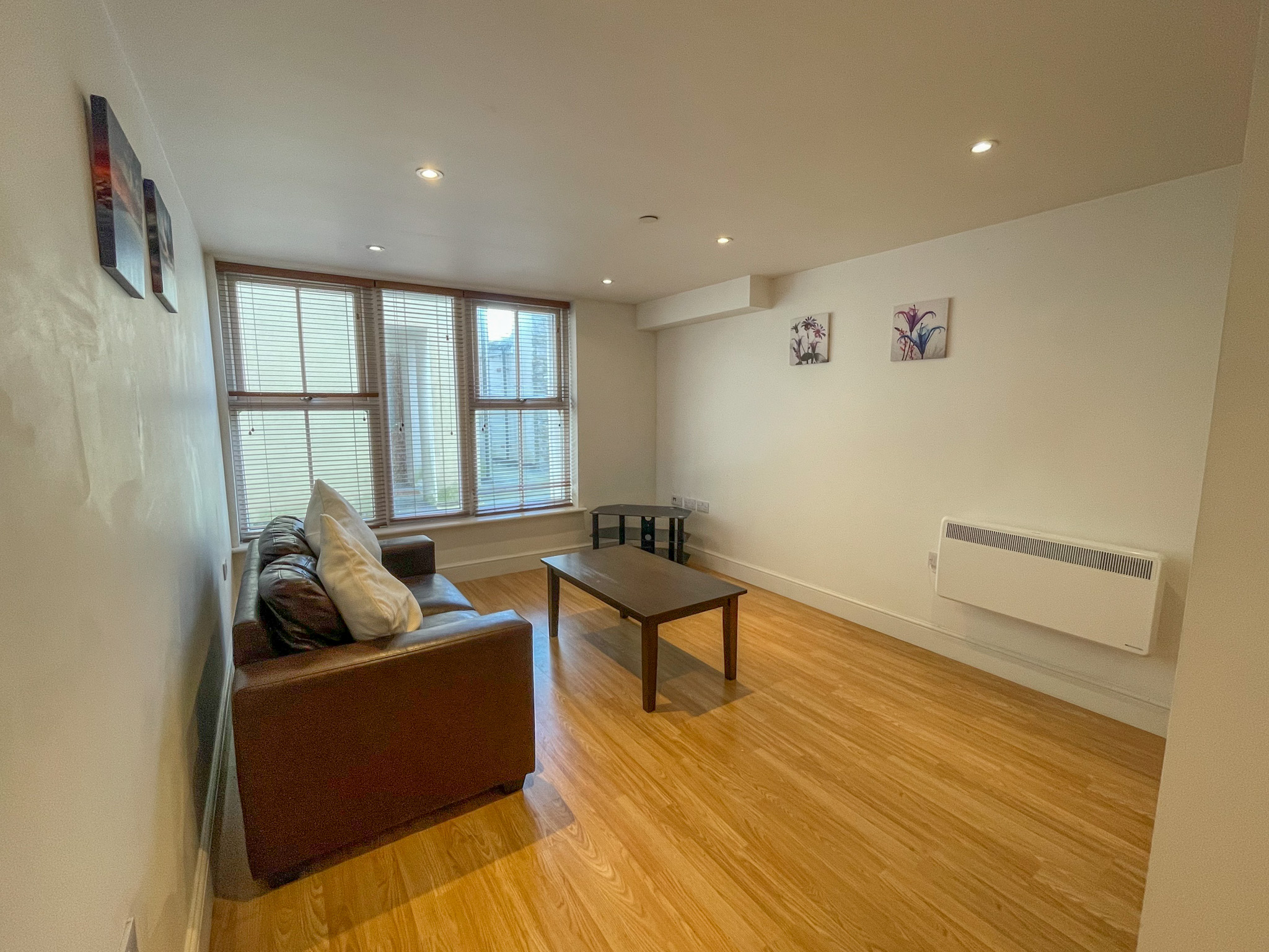 Apartment 48, The Courtyard, Castletown. — Photo 2 of 6