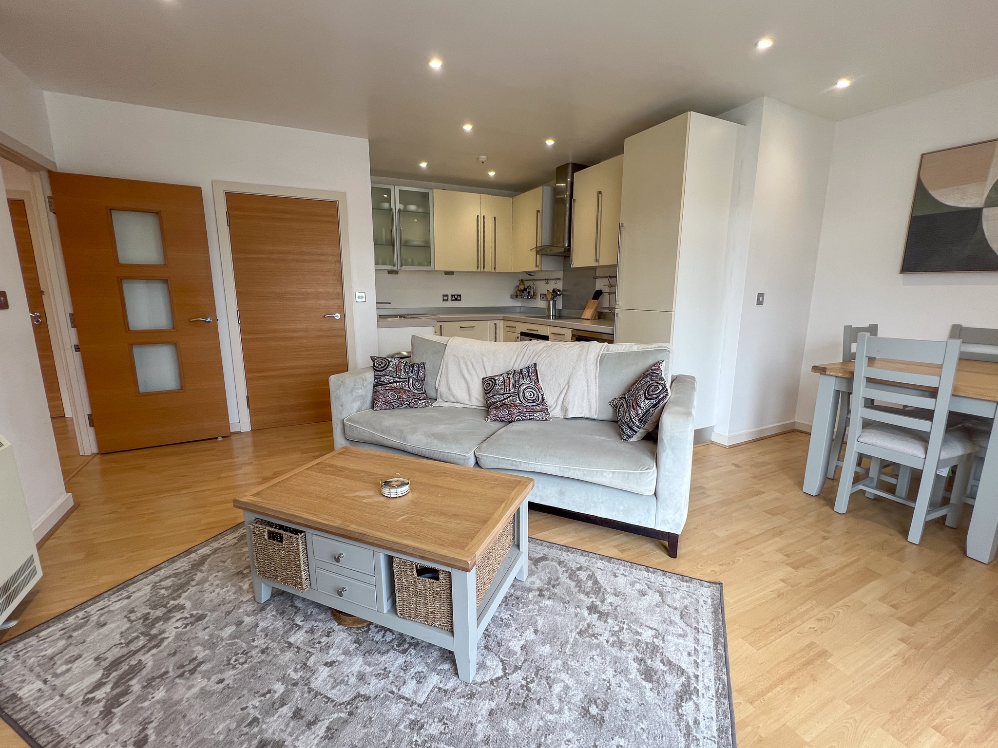 51 Majestic Apartments, Onchan. — Photo 3 of 9