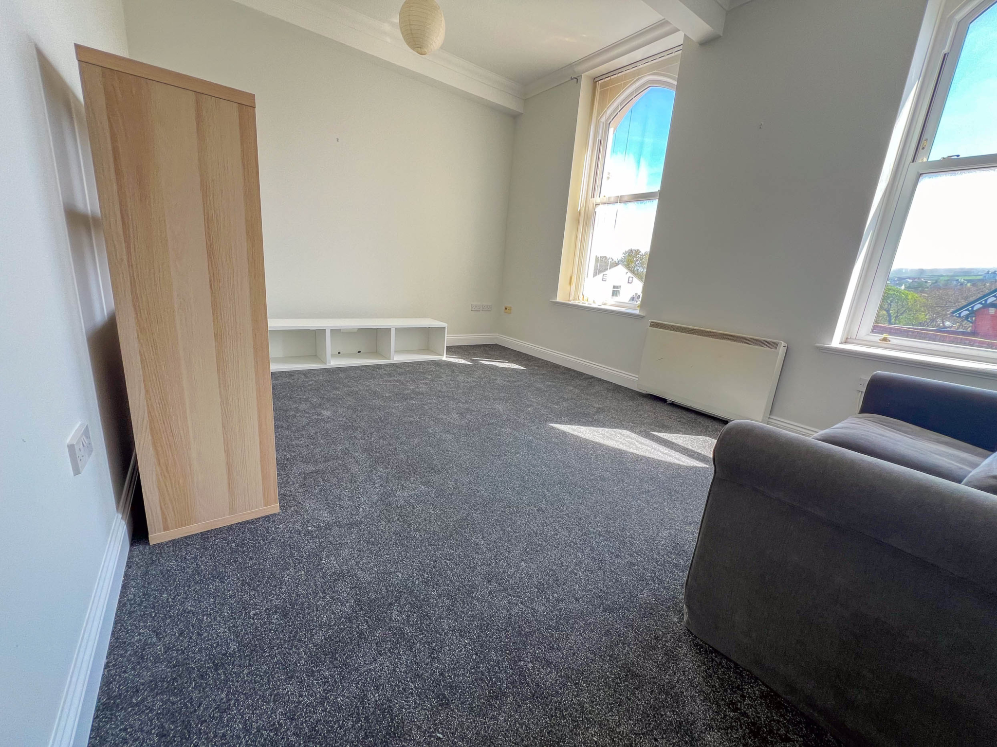 Flat 2 Station Hotel, Port Erin. — Photo 4 of 13