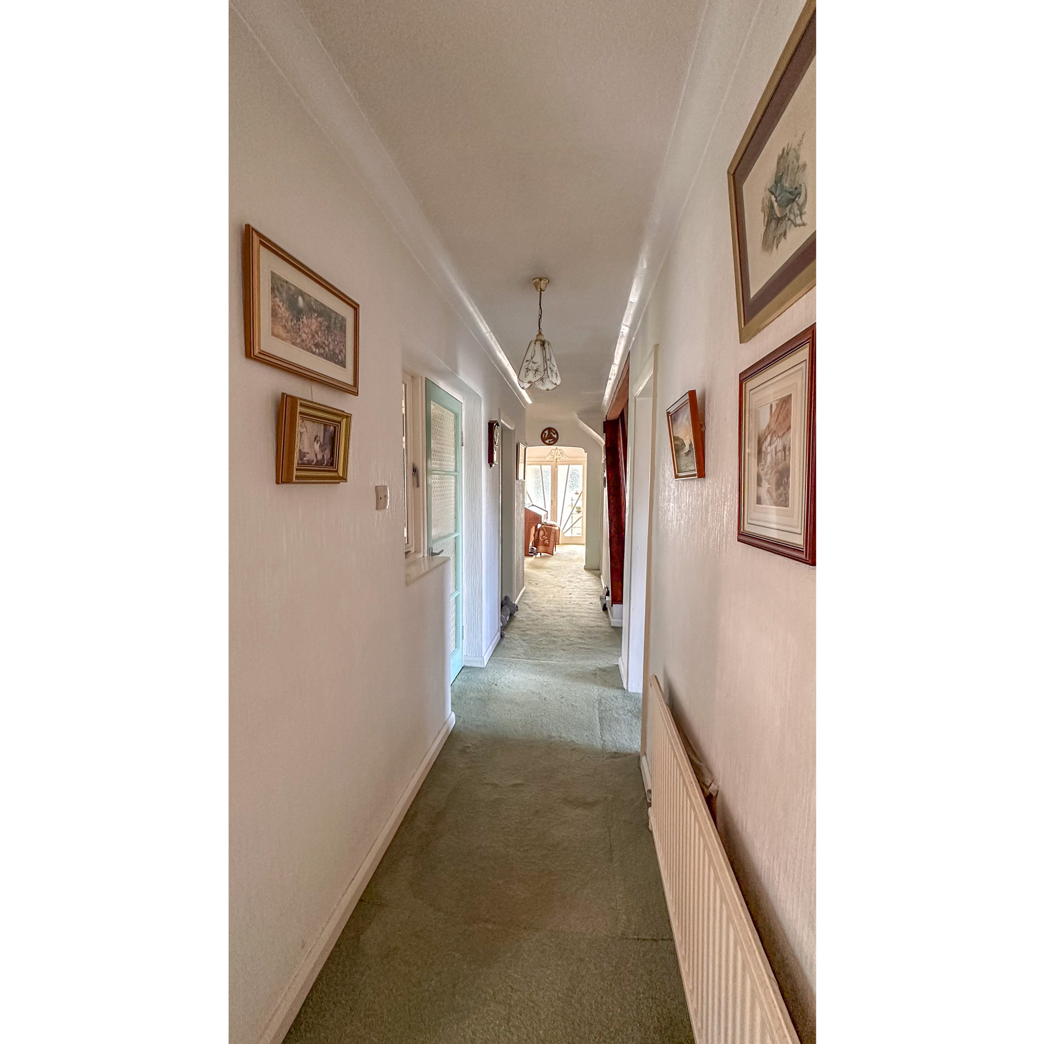 1 Glen Close, Glen Maye. — Photo 3 of 31