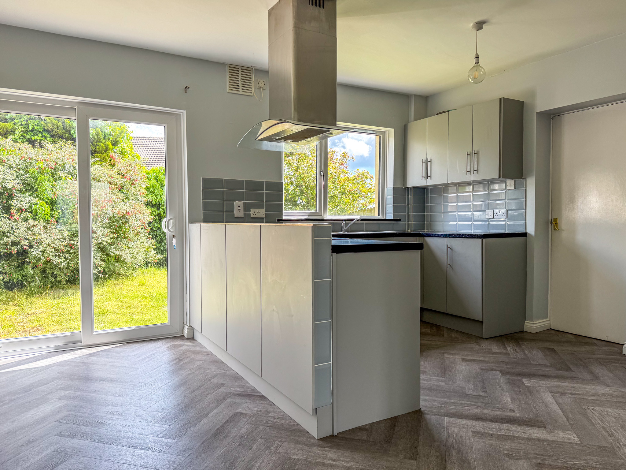 65 Governors Hill, Douglas. — Photo 4 of 13