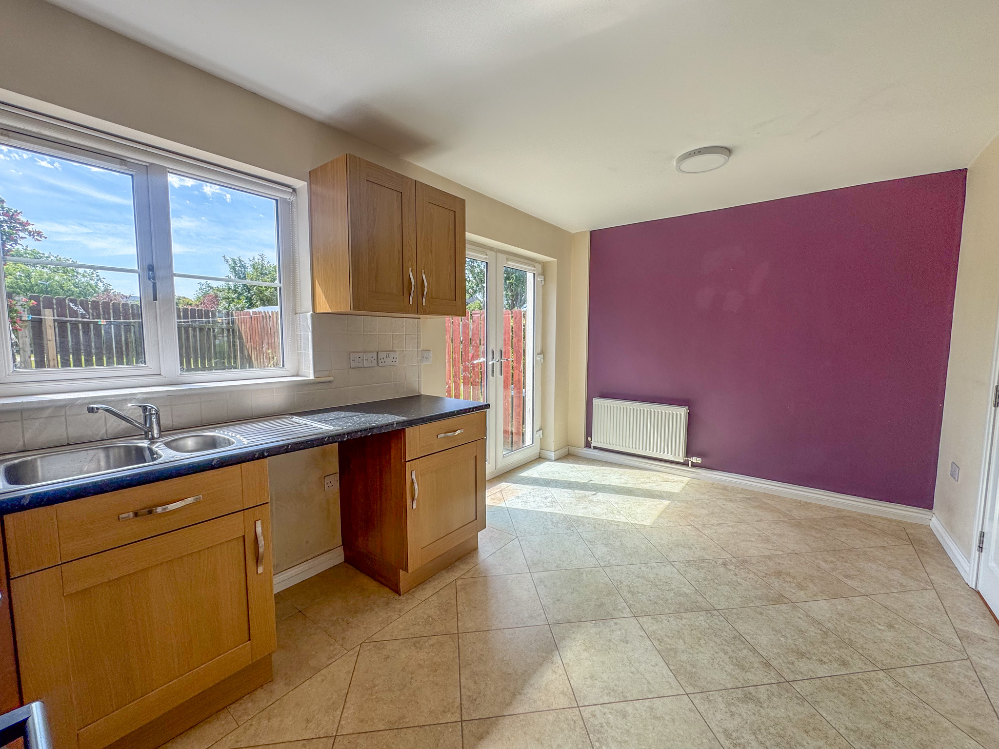 23 Raad Bridjeen, Peel. — Photo 3 of 13