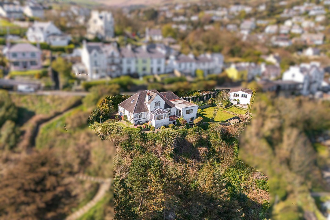 View Point, Old Laxey Hill, Laxey. — Photo 2 of 38