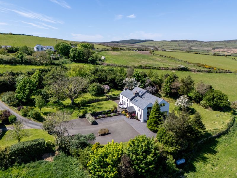 Ballamoar Farmhouse, Ballagill Road Doarlish Ard, Foxdale IM4 3BH. — Photo 1 of 45