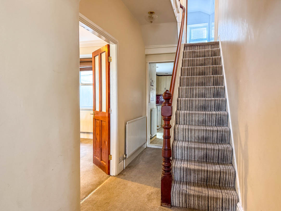 9 Willow Terrace, Douglas. — Photo 3 of 19