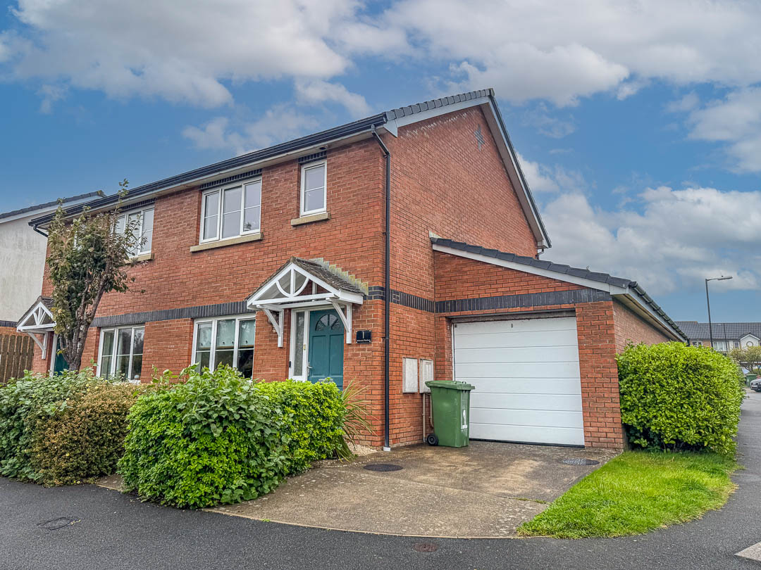 1 Ballacottier Meadow, Douglas. — Photo 1 of 15