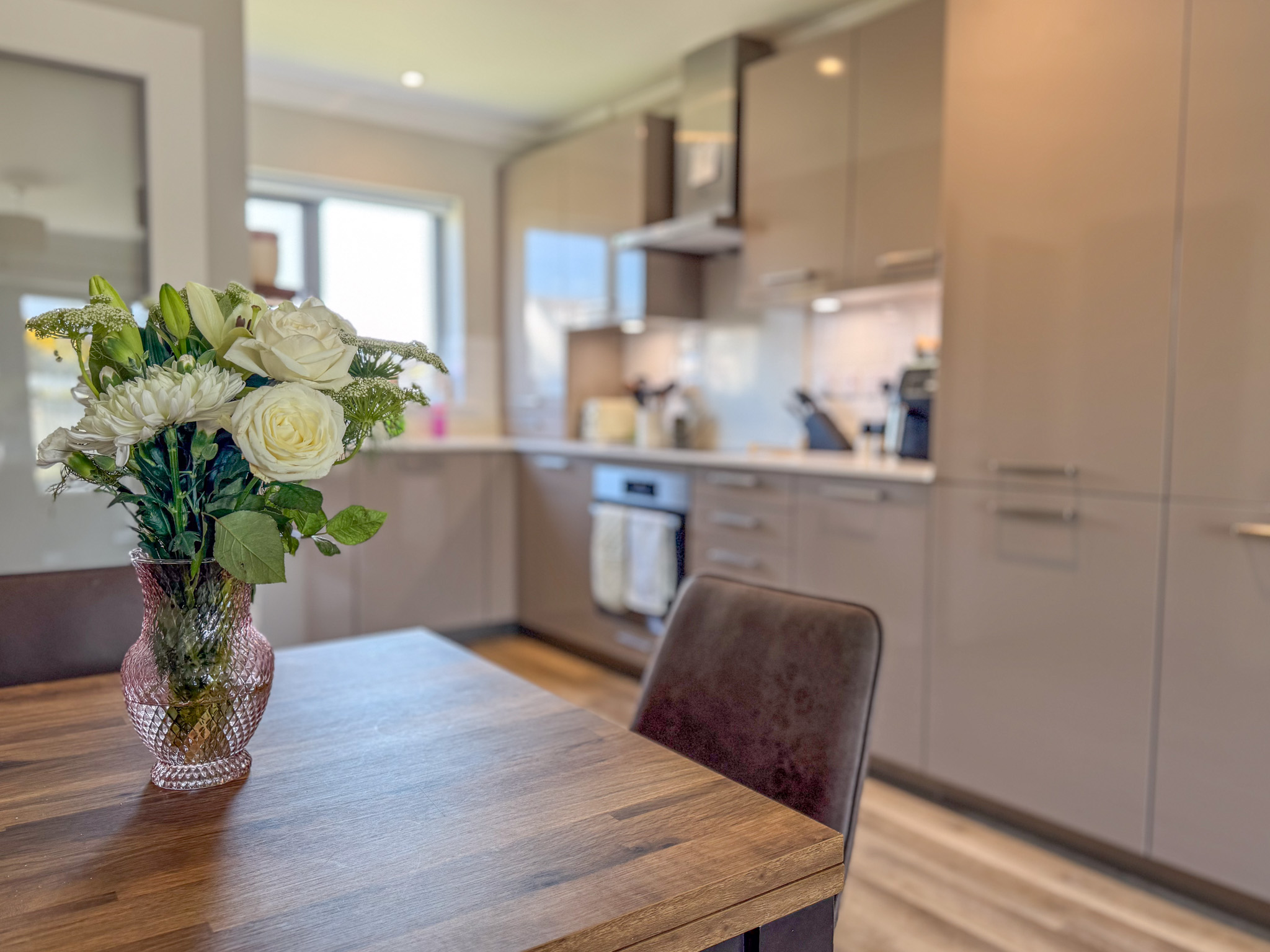 18 Oak Park, Peel. — Photo 3 of 17