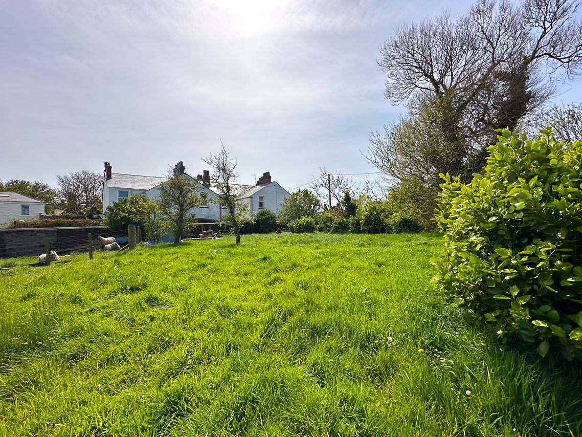 The Orchard, Peel.