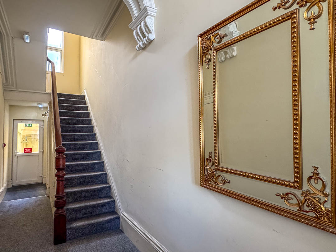 Apartment 1, 142 Bucks Road, Douglas. — Photo 3 of 12