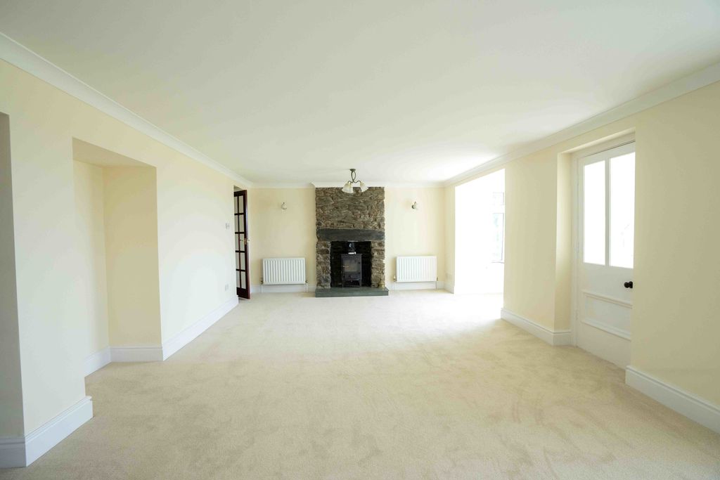 The Hill House, Cousins Hill, Surby, Port Erin IM9 6QR. — Photo 3 of 57