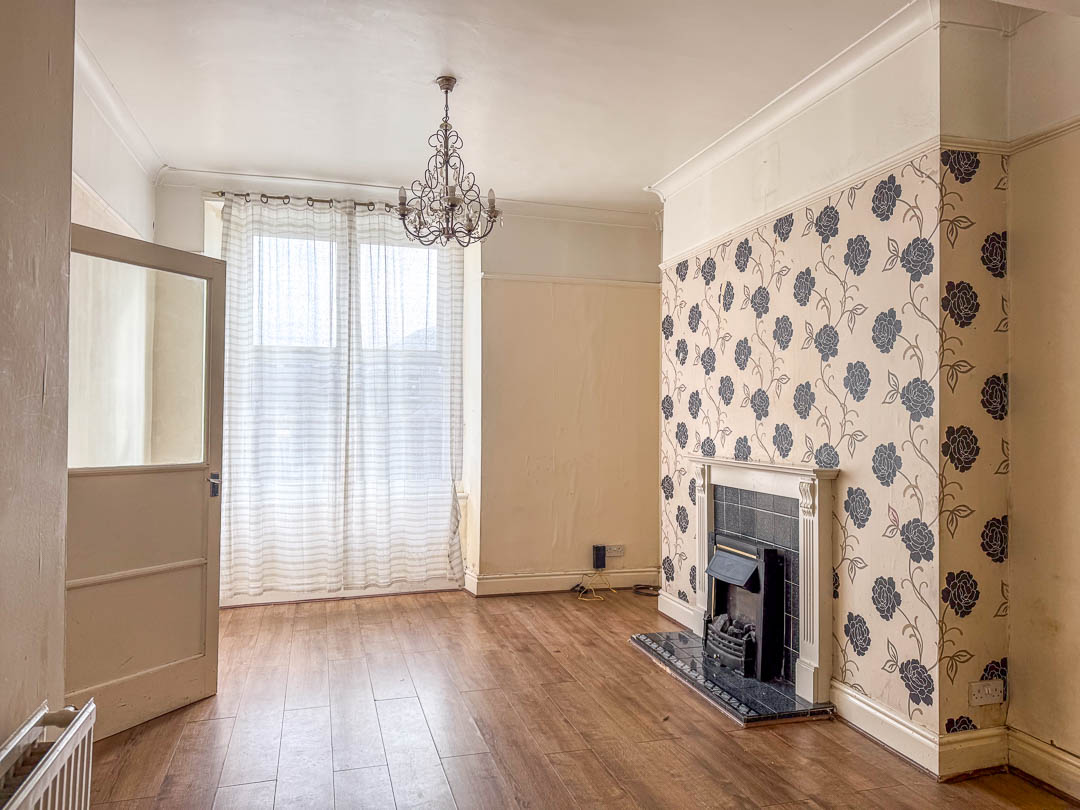 50 Princes Street, Douglas. — Photo 3 of 13