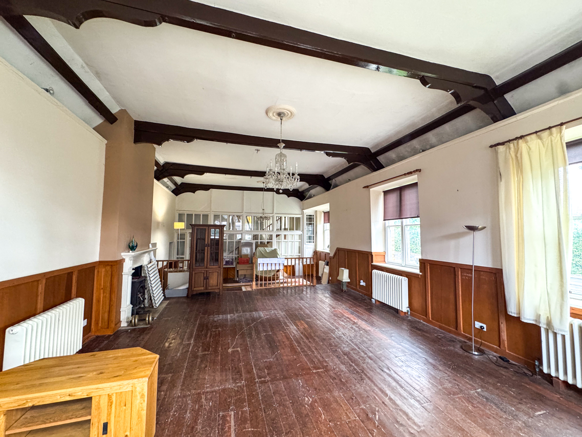 The Old School House, Sulby. — Photo 2 of 13