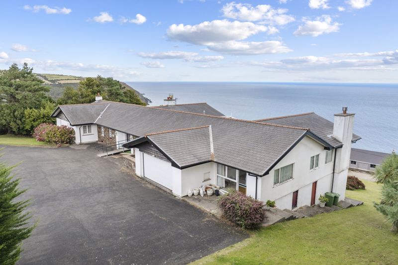 Ballabarlam, Croit-E-Quill Road, Laxey IM4 7JG. — Photo 3 of 44