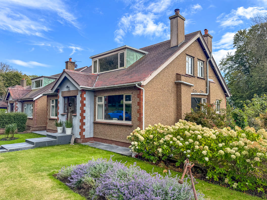 Park View, St Ninians Road, Douglas. — Photo 1 of 38