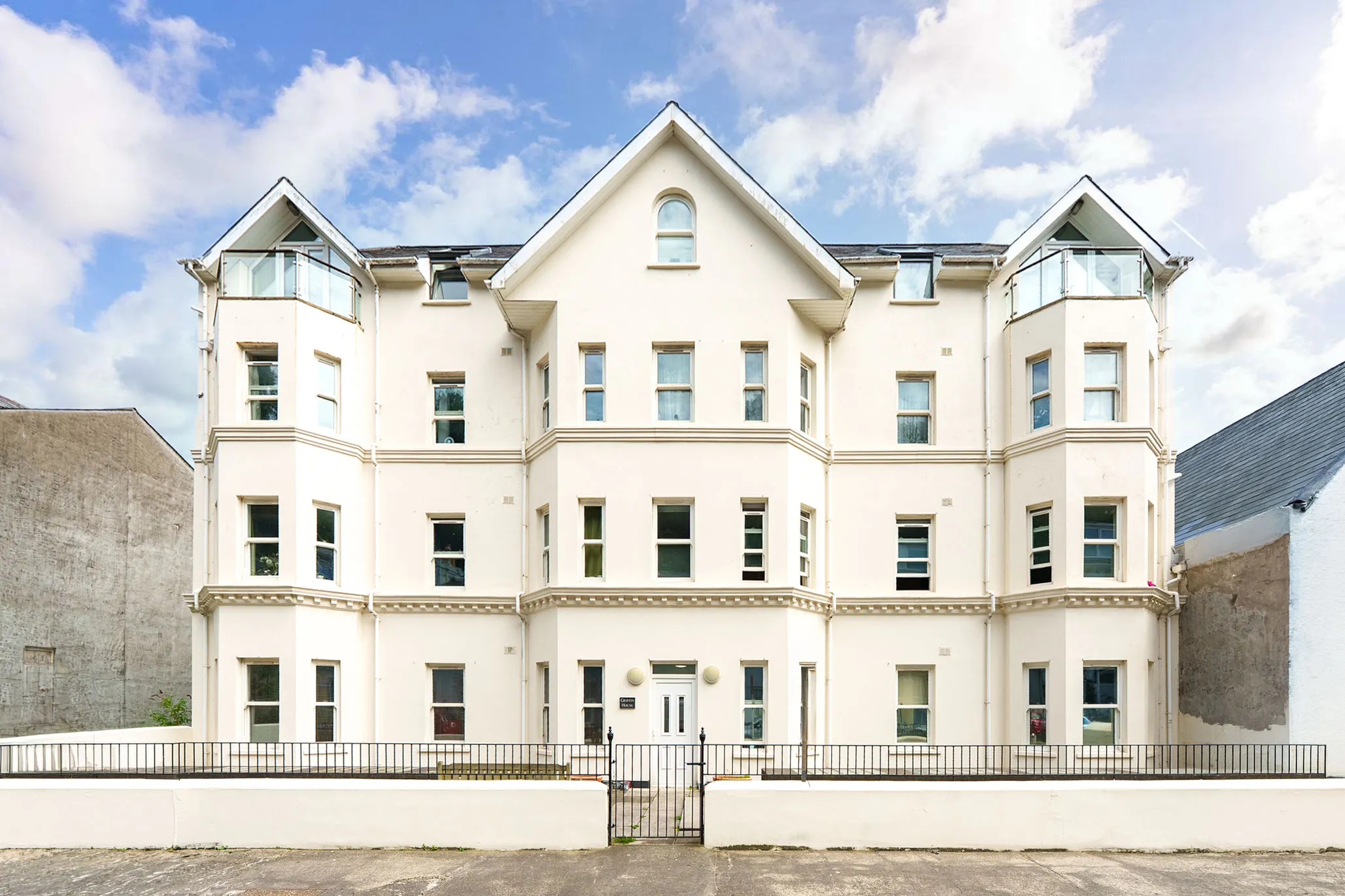 Apartment 2, Griffin House, Castlemona Avenue, Douglas. — Photo 1 of 5