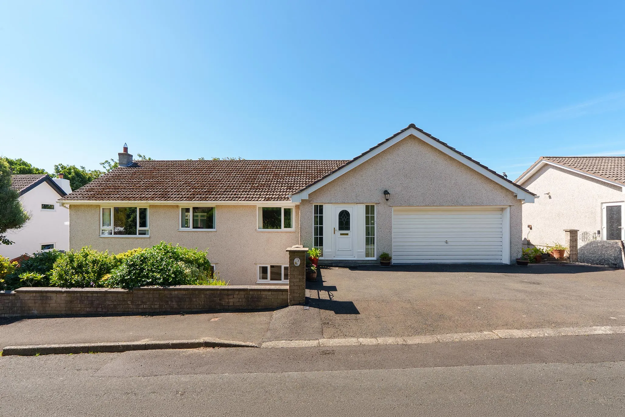 3 Bradda Glen Close, Port Erin. — Photo 1 of 5