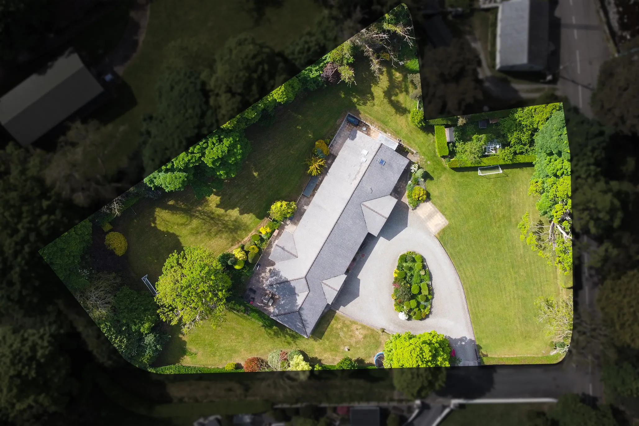 Ambleside, Glen Auldyn, Ramsey. — Photo 4 of 5