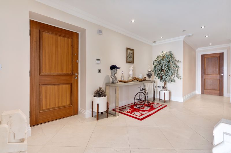 Apartment 13 Kensington Place, Onchan IM3 1RD. — Photo 3 of 24