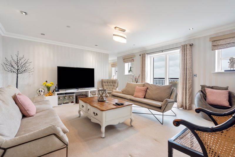 Apartment 13 Kensington Place, Onchan IM3 1RD. — Photo 4 of 24
