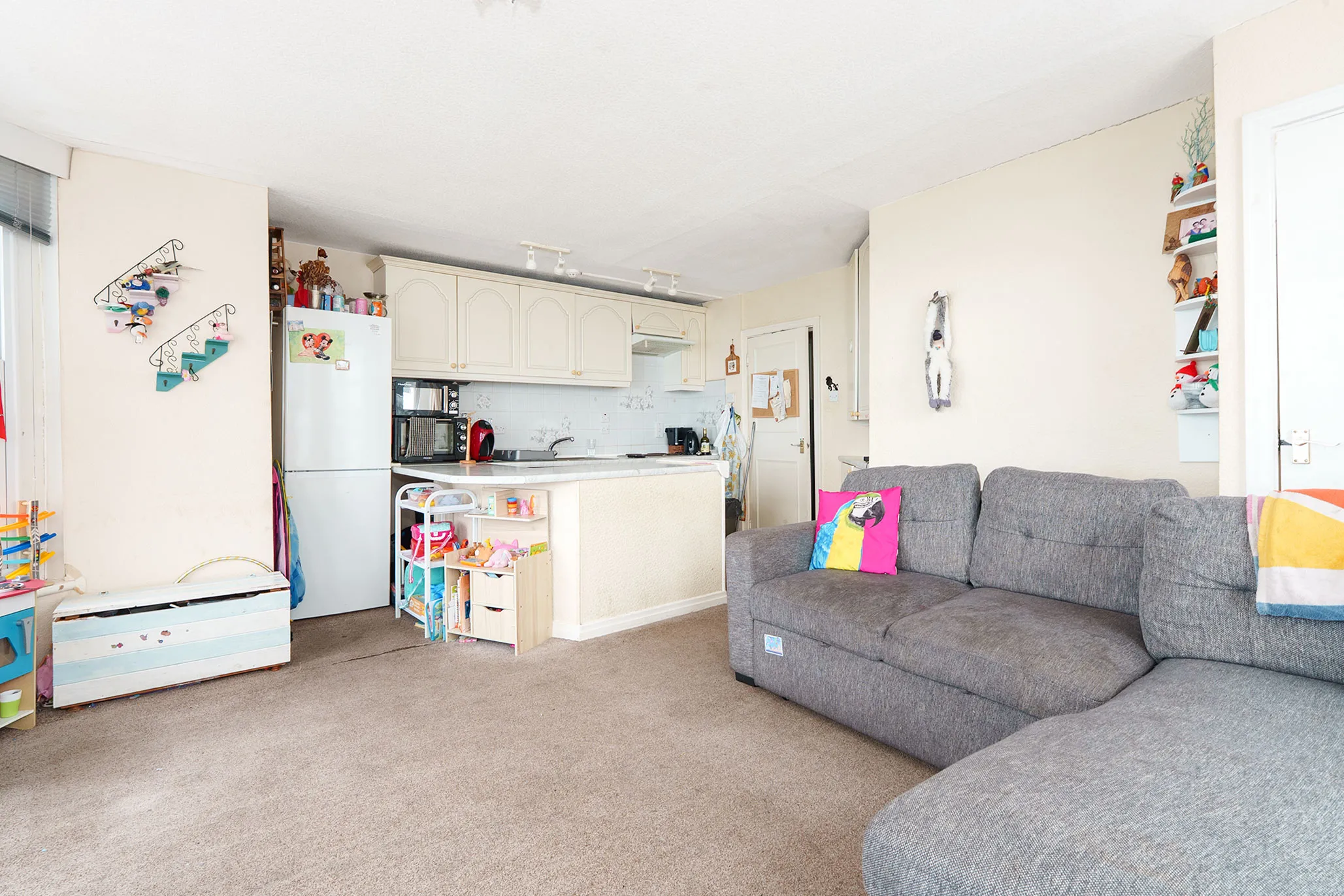 Apartment 7, Marlborough Court Apartments, Douglas. — Photo 5 of 5