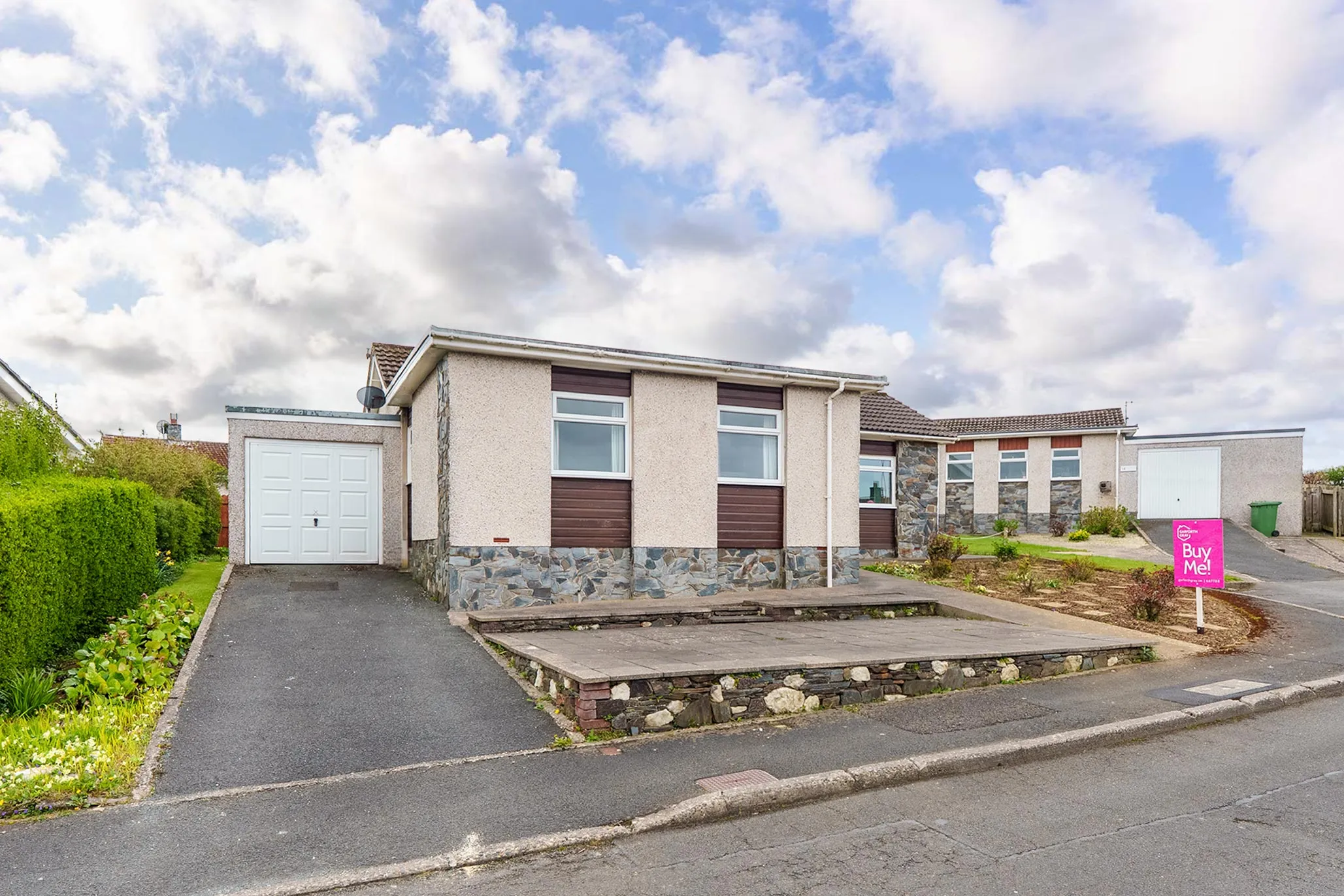 13 Meadow Court, Ballasalla. — Photo 2 of 5