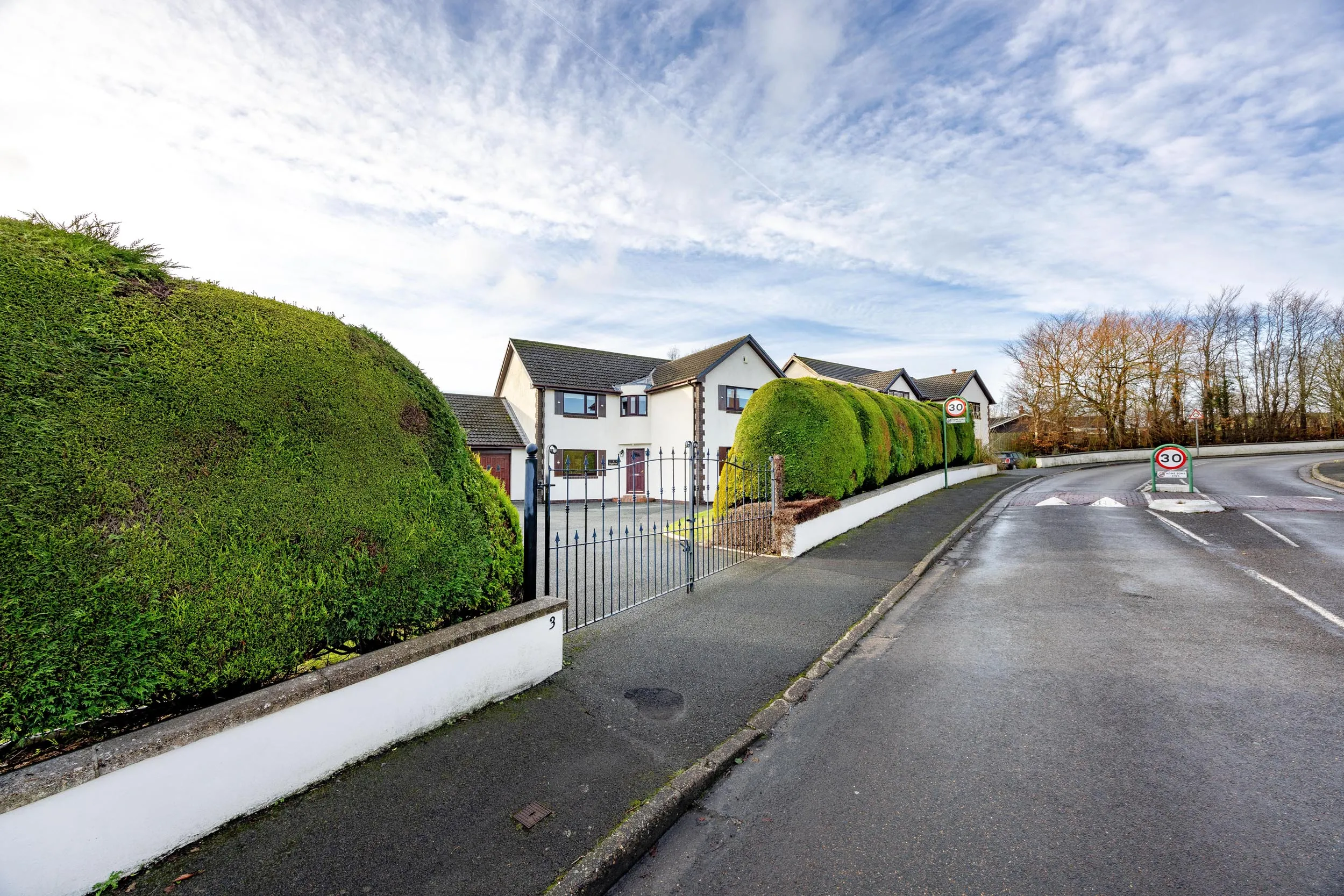 Highview, 3 Meadow Crescent, Douglas. — Photo 2 of 5