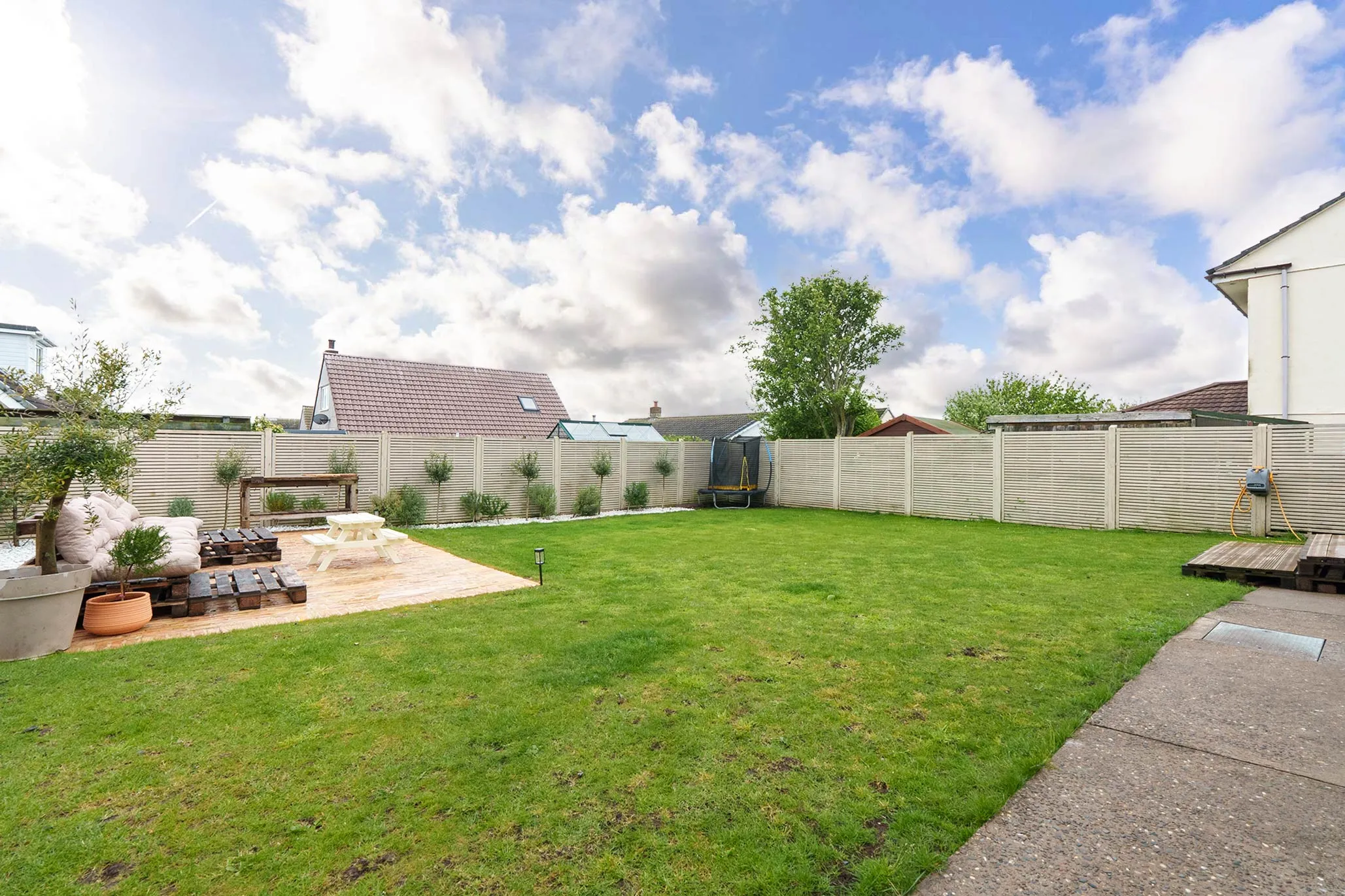 10 Ramsey Road, Peel, Ramsey. — Photo 3 of 5