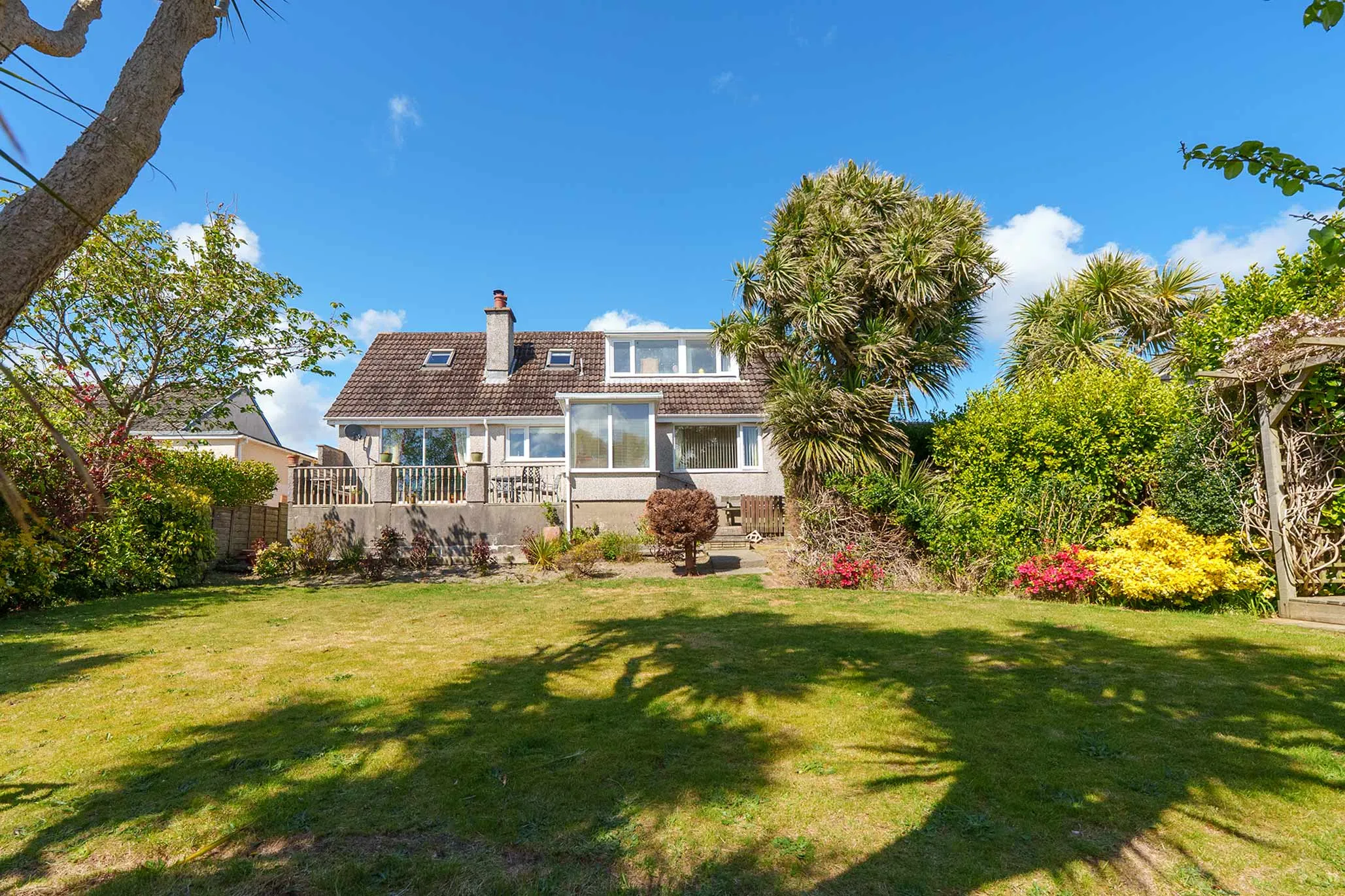 Clovelly, 60 Howe Road, Onchan. — Photo 3 of 5