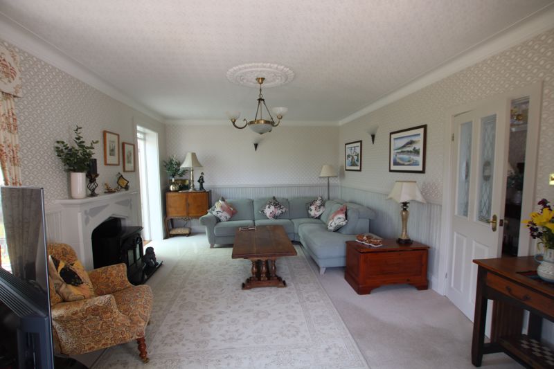The Beeches, Abbey Road, Ballasalla IM9 3DF. — Photo 4 of 49