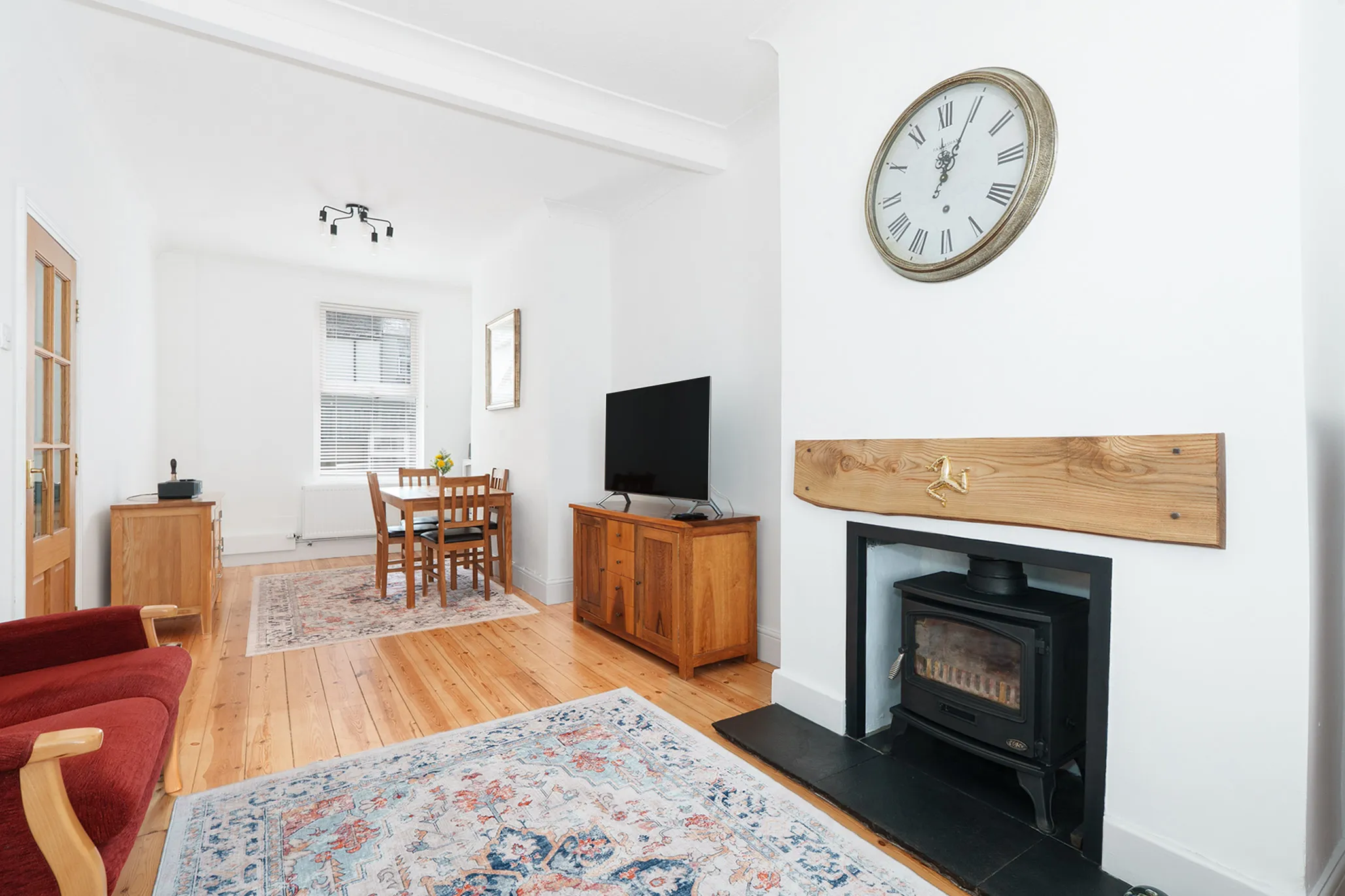 15 Allan Street, Douglas. — Photo 3 of 5