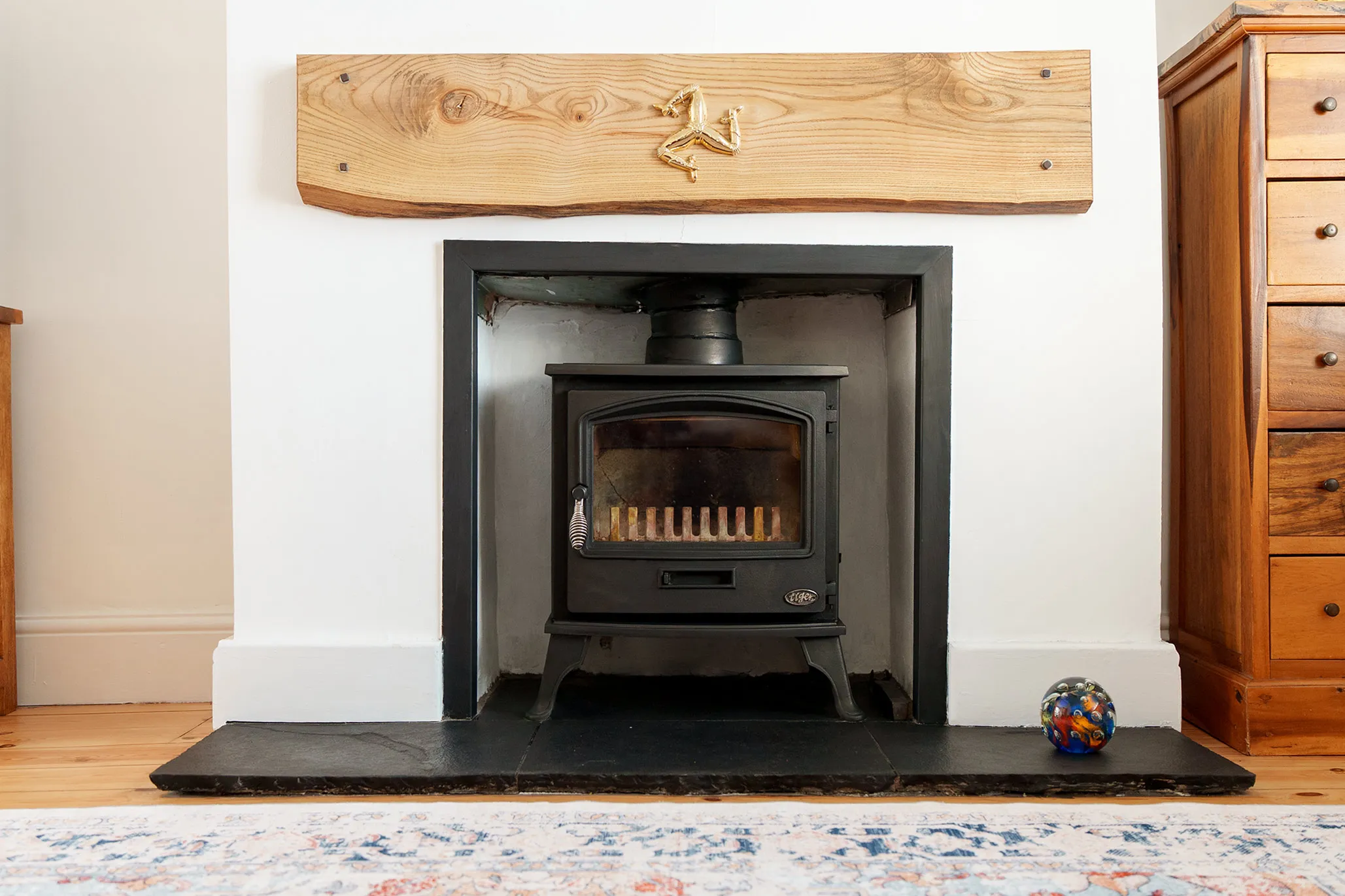 15 Allan Street, Douglas. — Photo 4 of 5