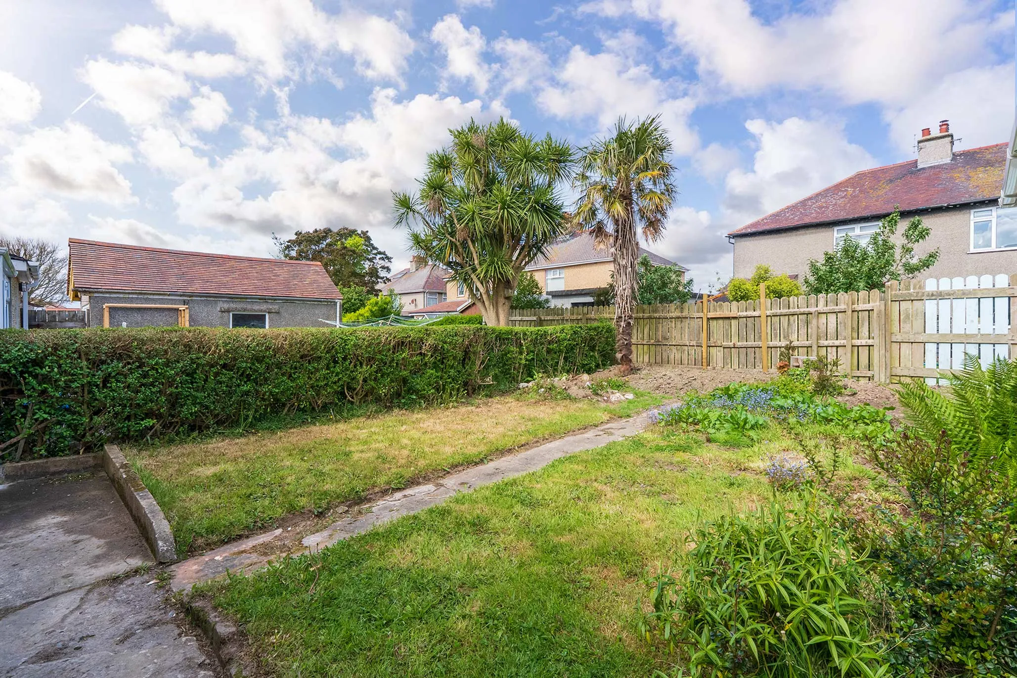 59 Bray Hill, Douglas. — Photo 2 of 5