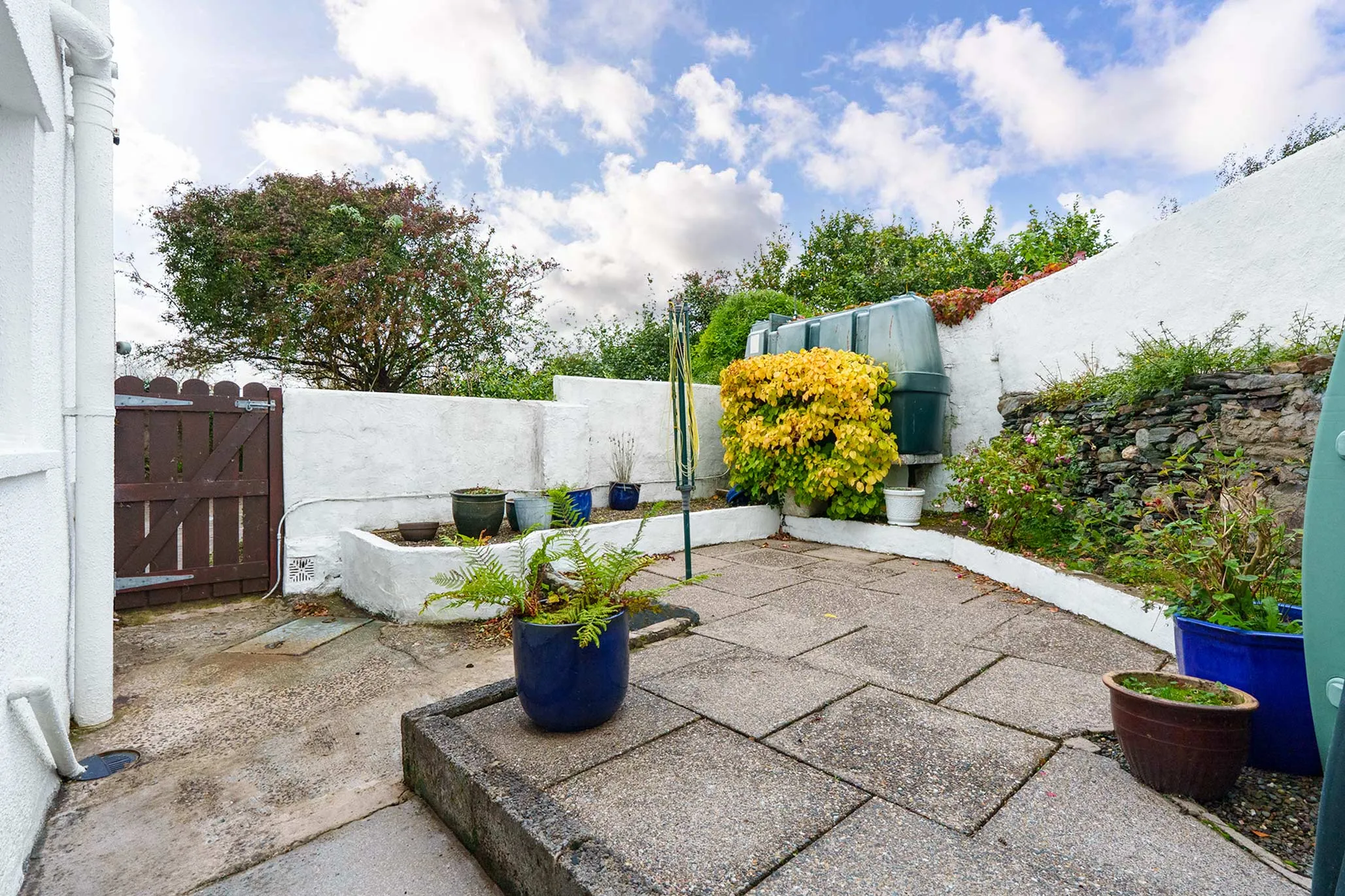 The White Cottage, Main Road, Colby. — Photo 4 of 5