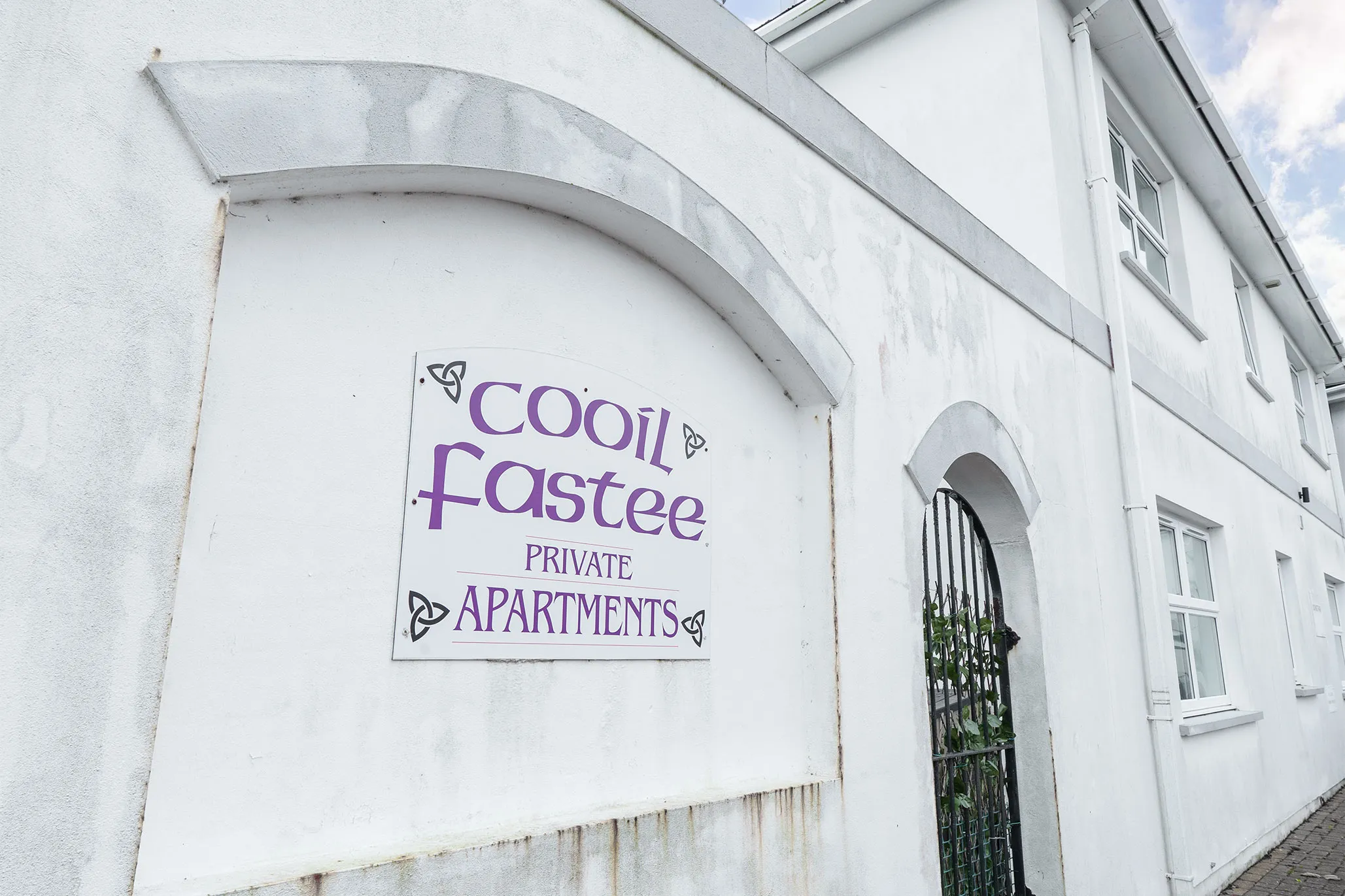 Apartment 3, Cooil Fastee, Spring Grange, Farmhill, Douglas. — Photo 2 of 5