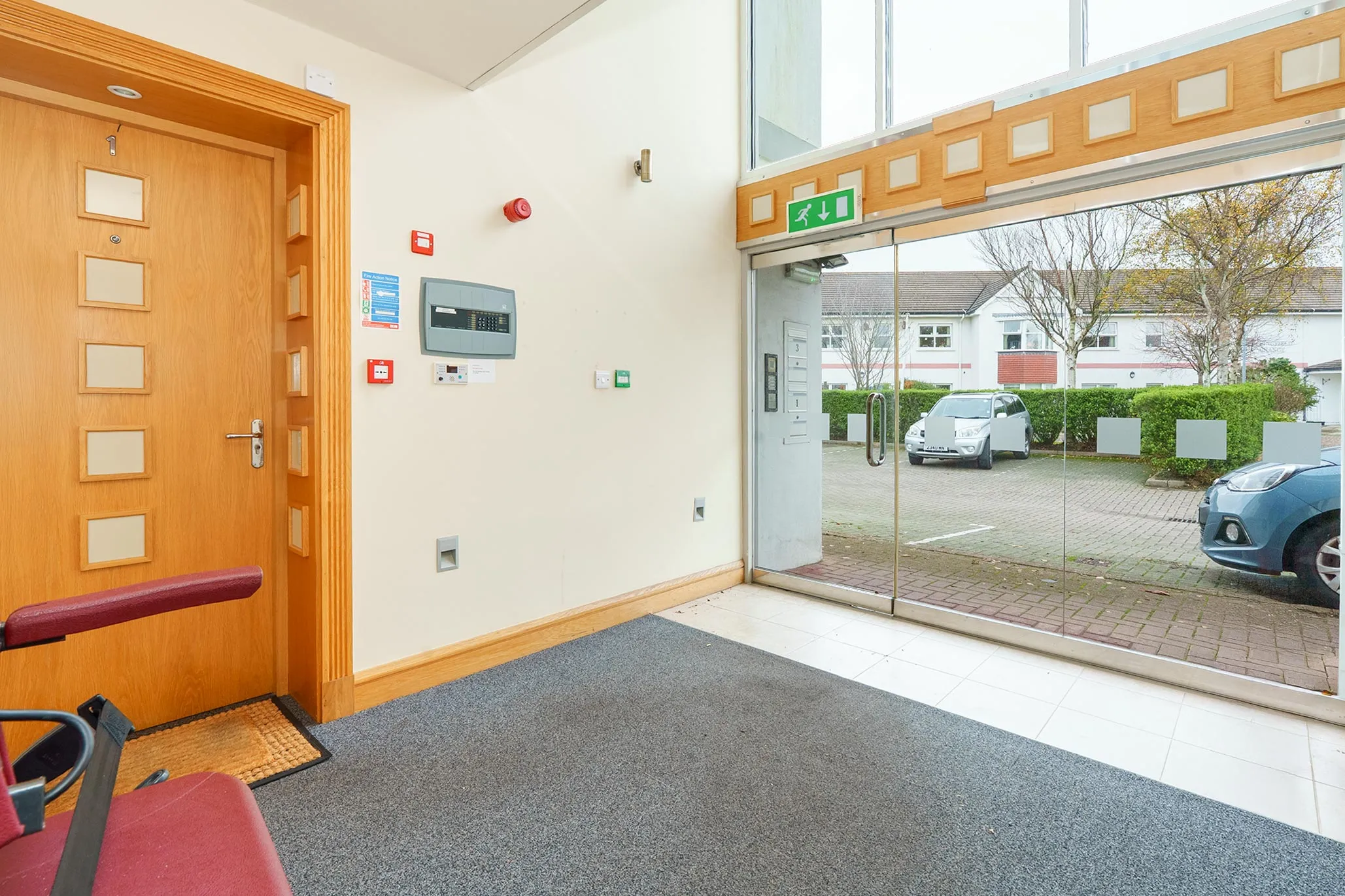 Apartment 3, Cooil Fastee, Spring Grange, Farmhill, Douglas. — Photo 4 of 5