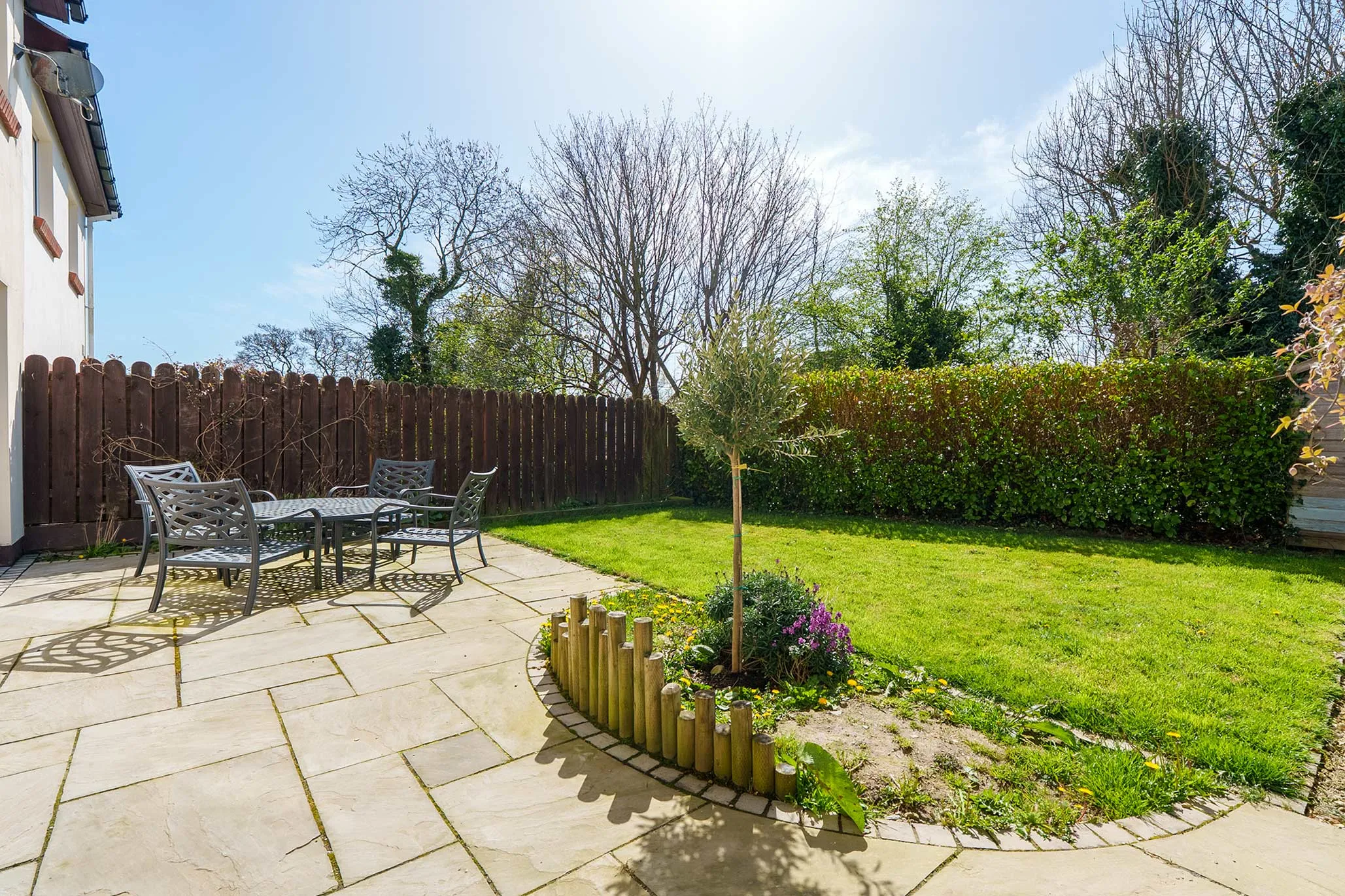 12 Willowbrook Gardens, Douglas. — Photo 3 of 5