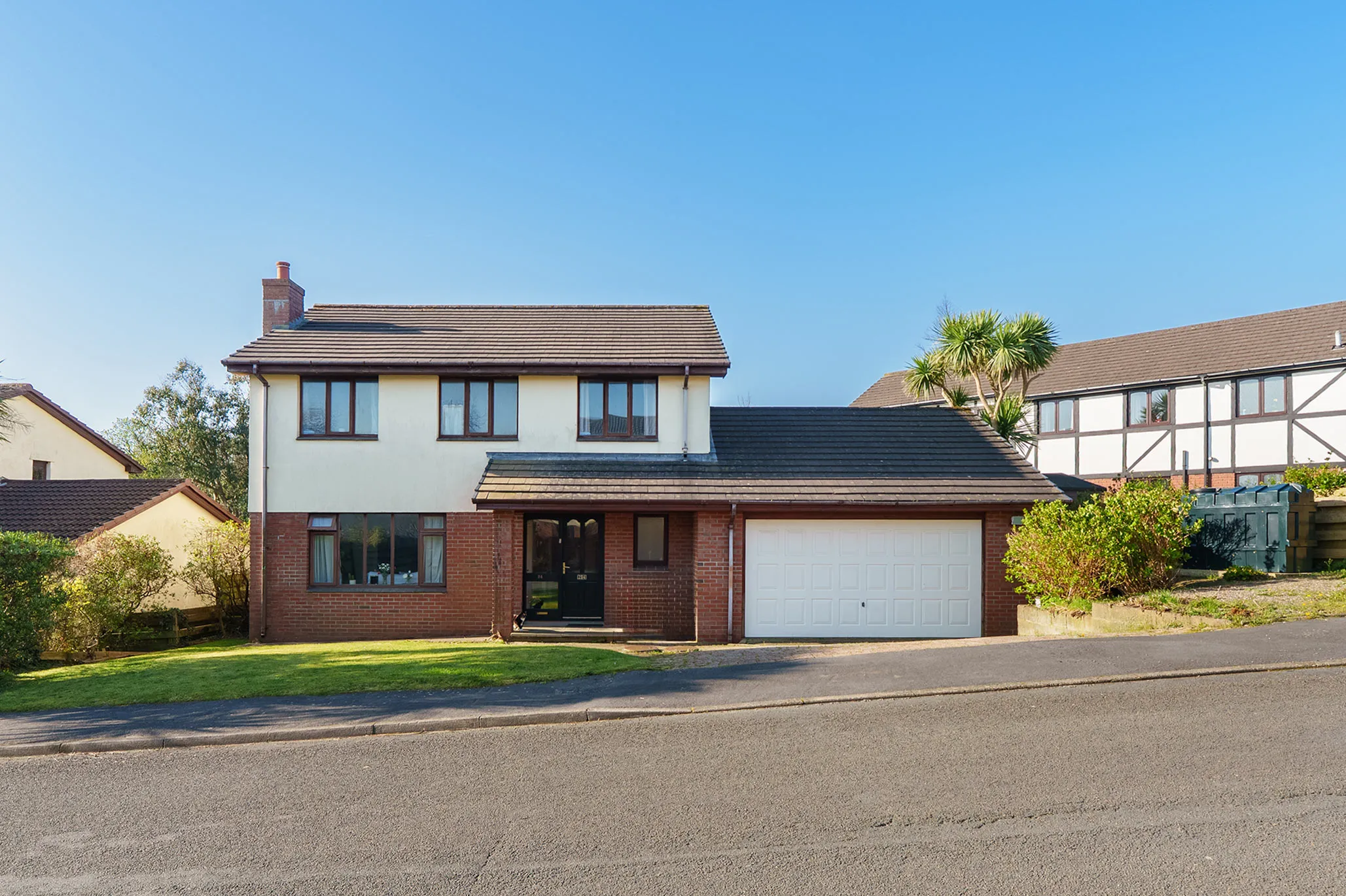 24 Manor Drive, Douglas. — Photo 1 of 5