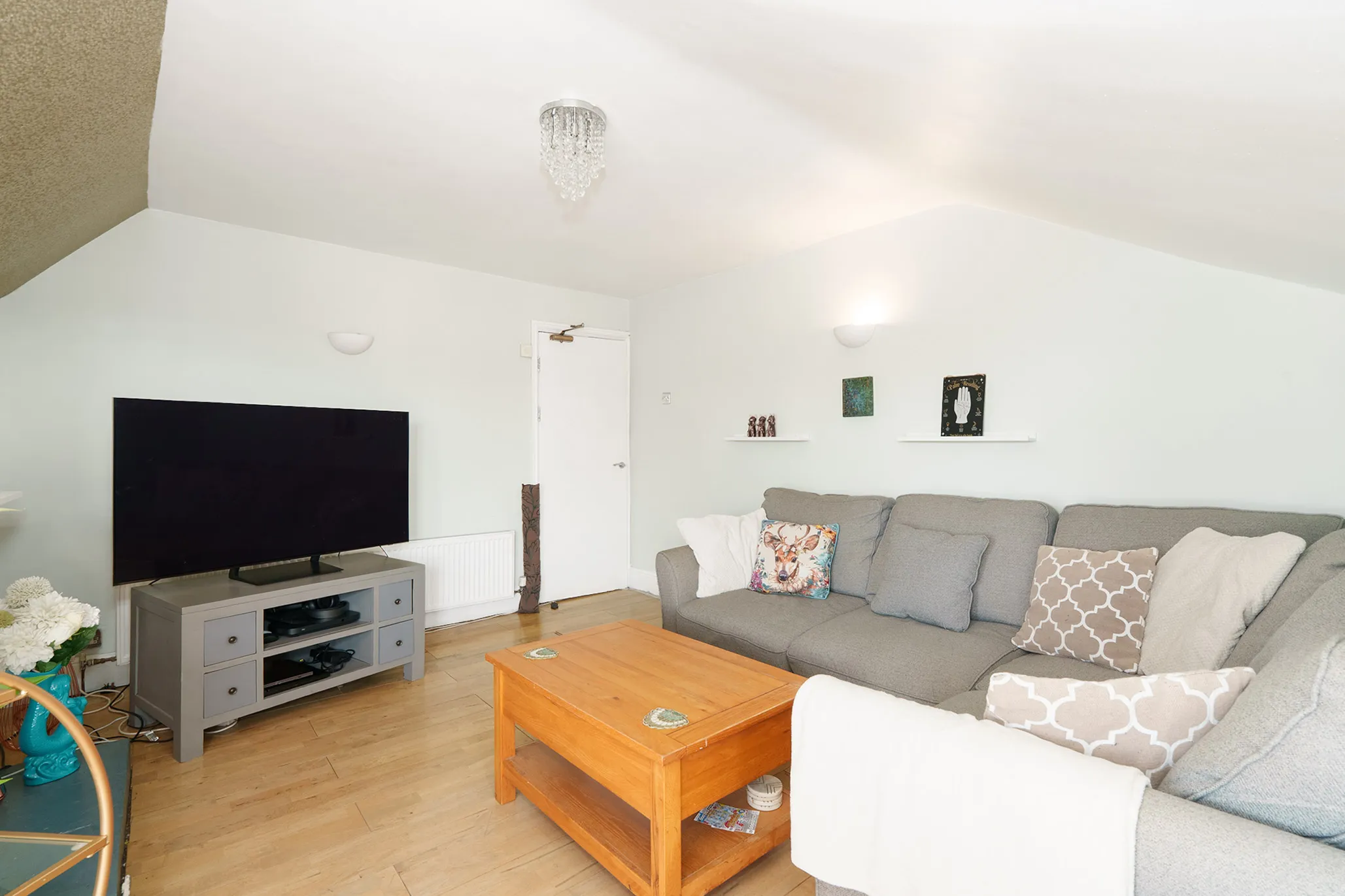 Flat 3, 8 Hawarden Avenue, Douglas. — Photo 5 of 5