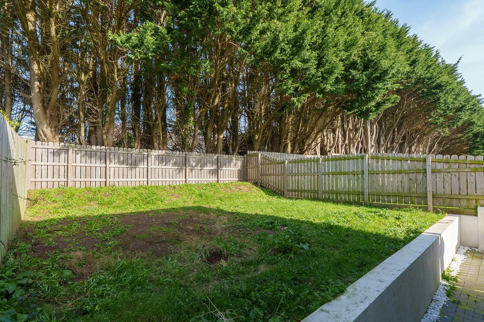 23 Gibbs Grove, Ramsey. — Photo 2 of 5