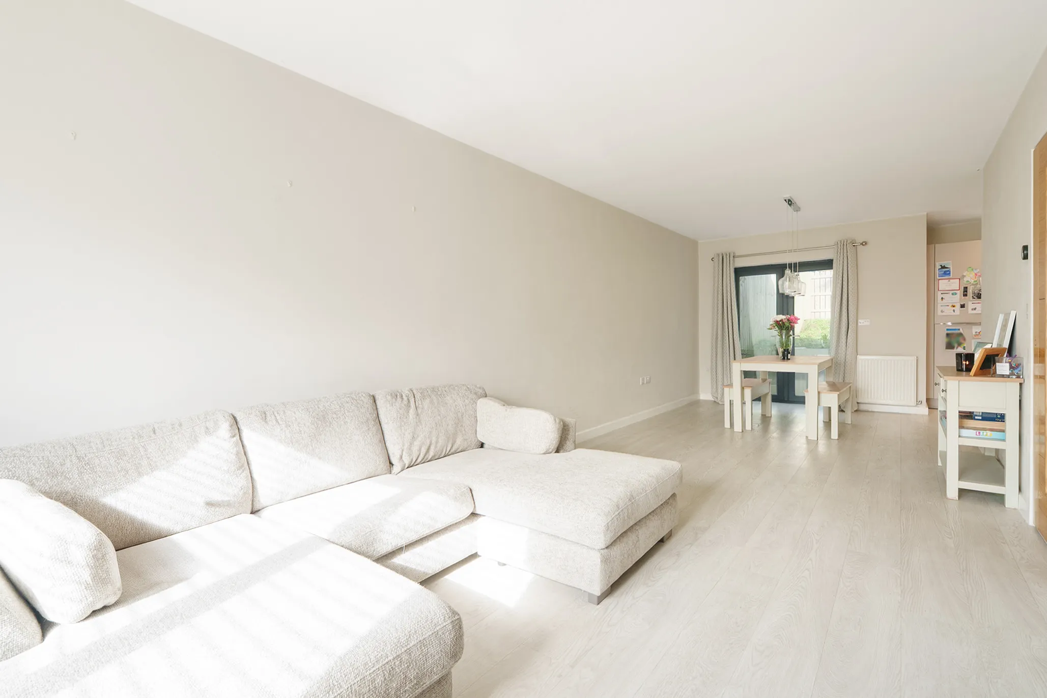 23 Gibbs Grove, Ramsey. — Photo 4 of 5