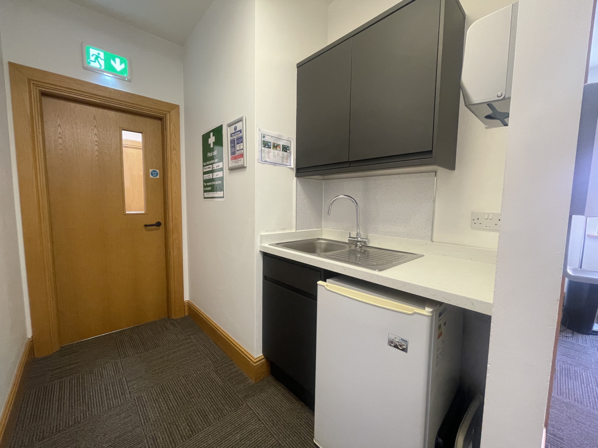 1st Floor Global House, Isle of Man Business Park, Braddan. — Photo 4 of 15