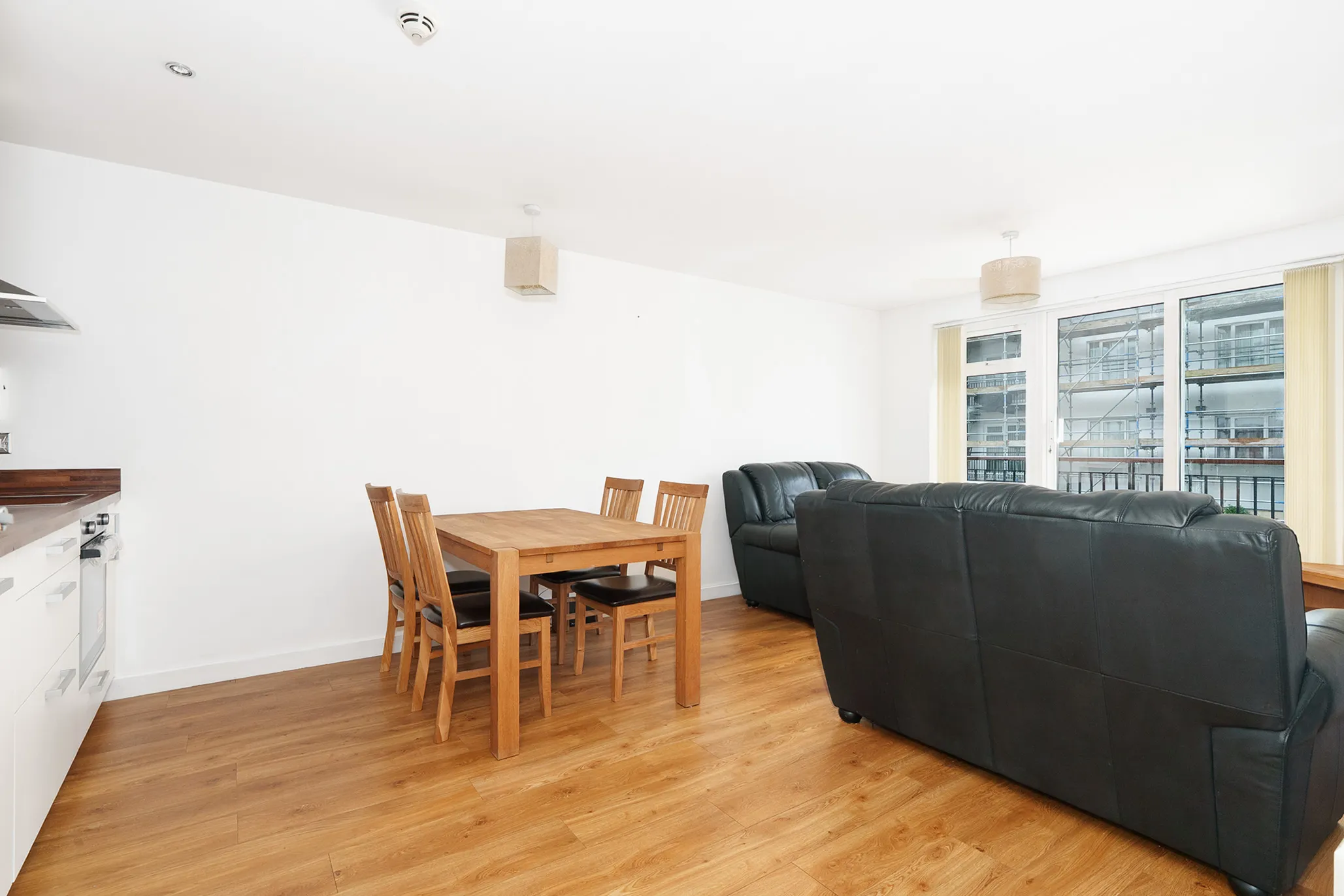 56 Spectrum Apartments, Central Promenade, Douglas. — Photo 5 of 5