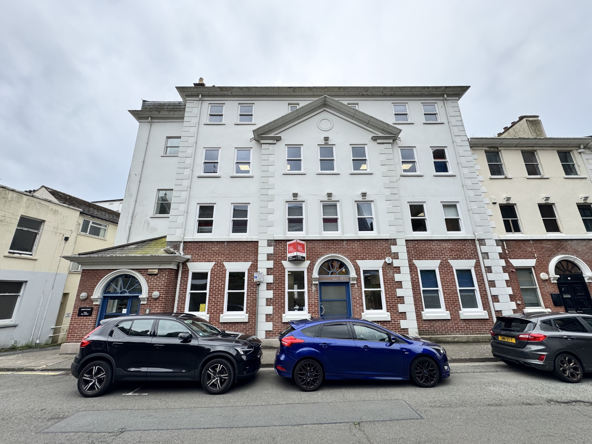 2rd Floor Suite, 11-13 Hill Street, Douglas. — Photo 1 of 16