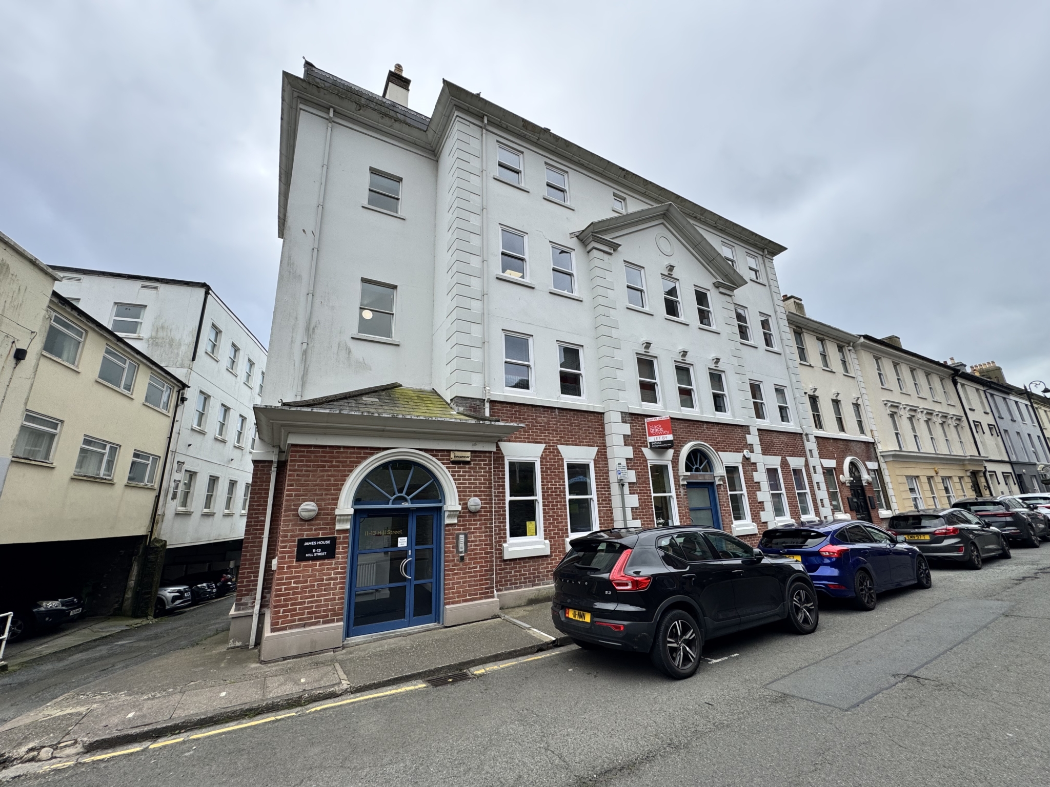 2rd Floor Suite, 11-13 Hill Street, Douglas. — Photo 2 of 16