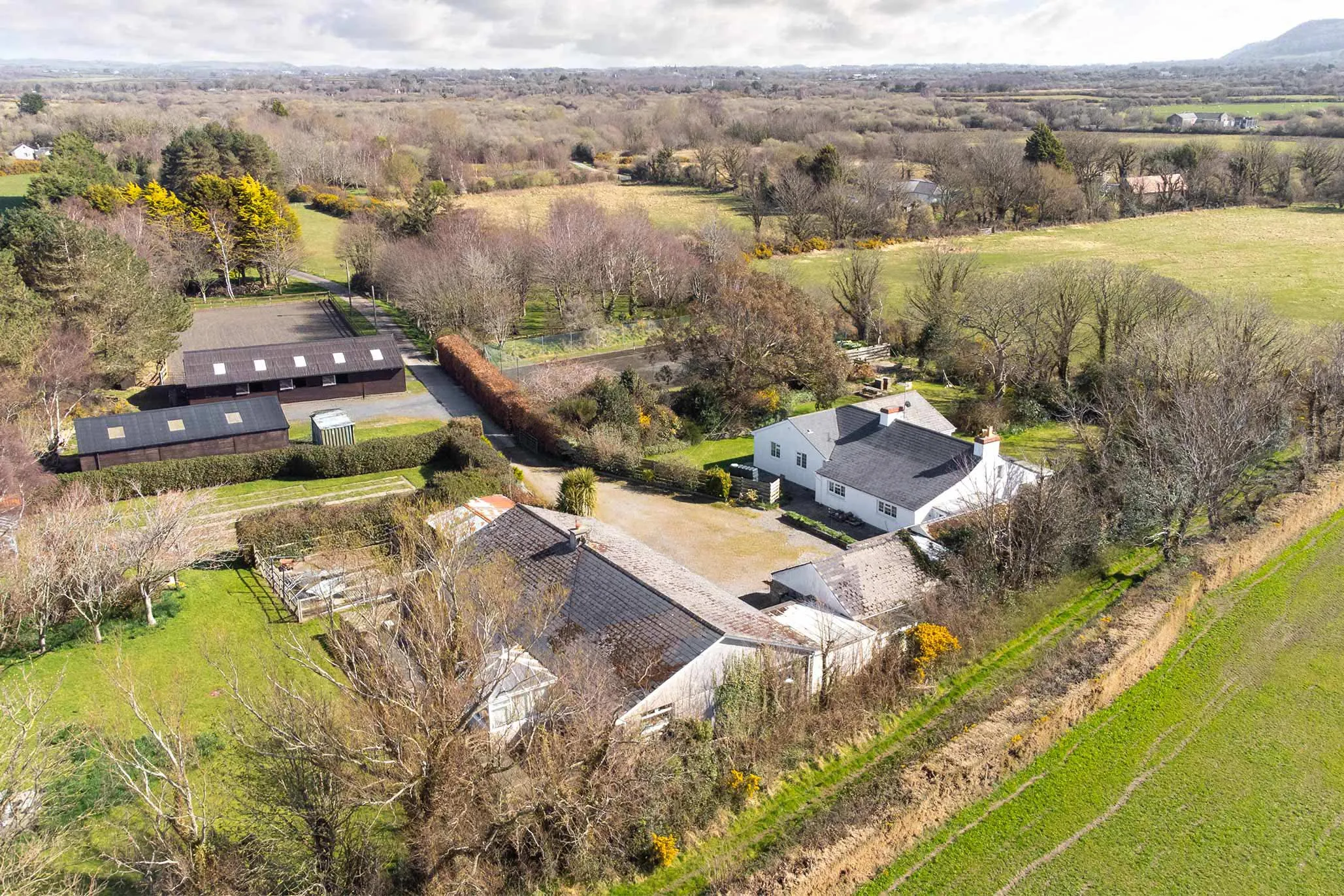 Ballamoar Beg Farm, Clenagh Road, Sandygate, Jurby. — Photo 1 of 5