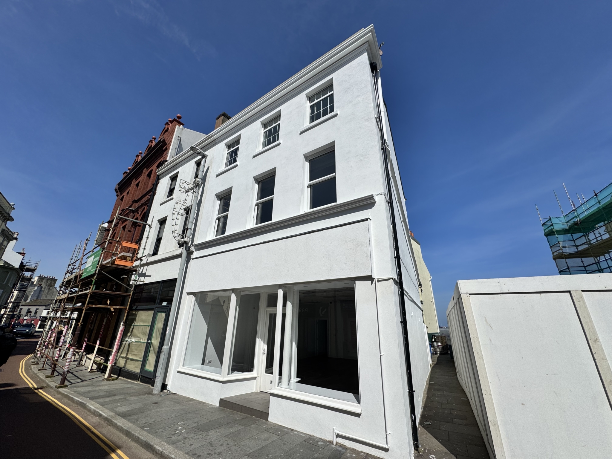 26 & 26a Parliament Street, Ramsey, IM8 1AW. — Photo 1 of 8