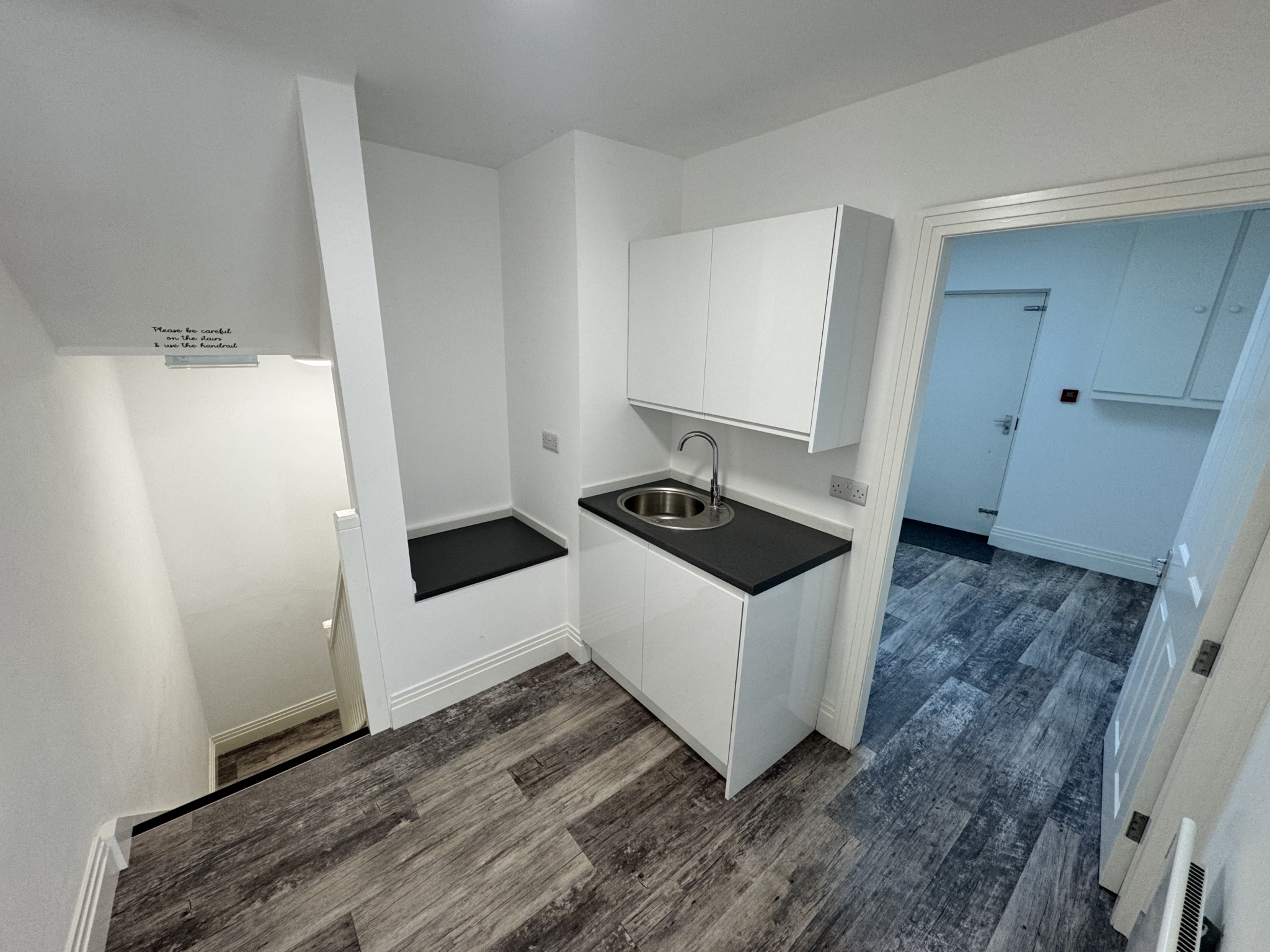 26 & 26a Parliament Street, Ramsey, IM8 1AW. — Photo 5 of 8