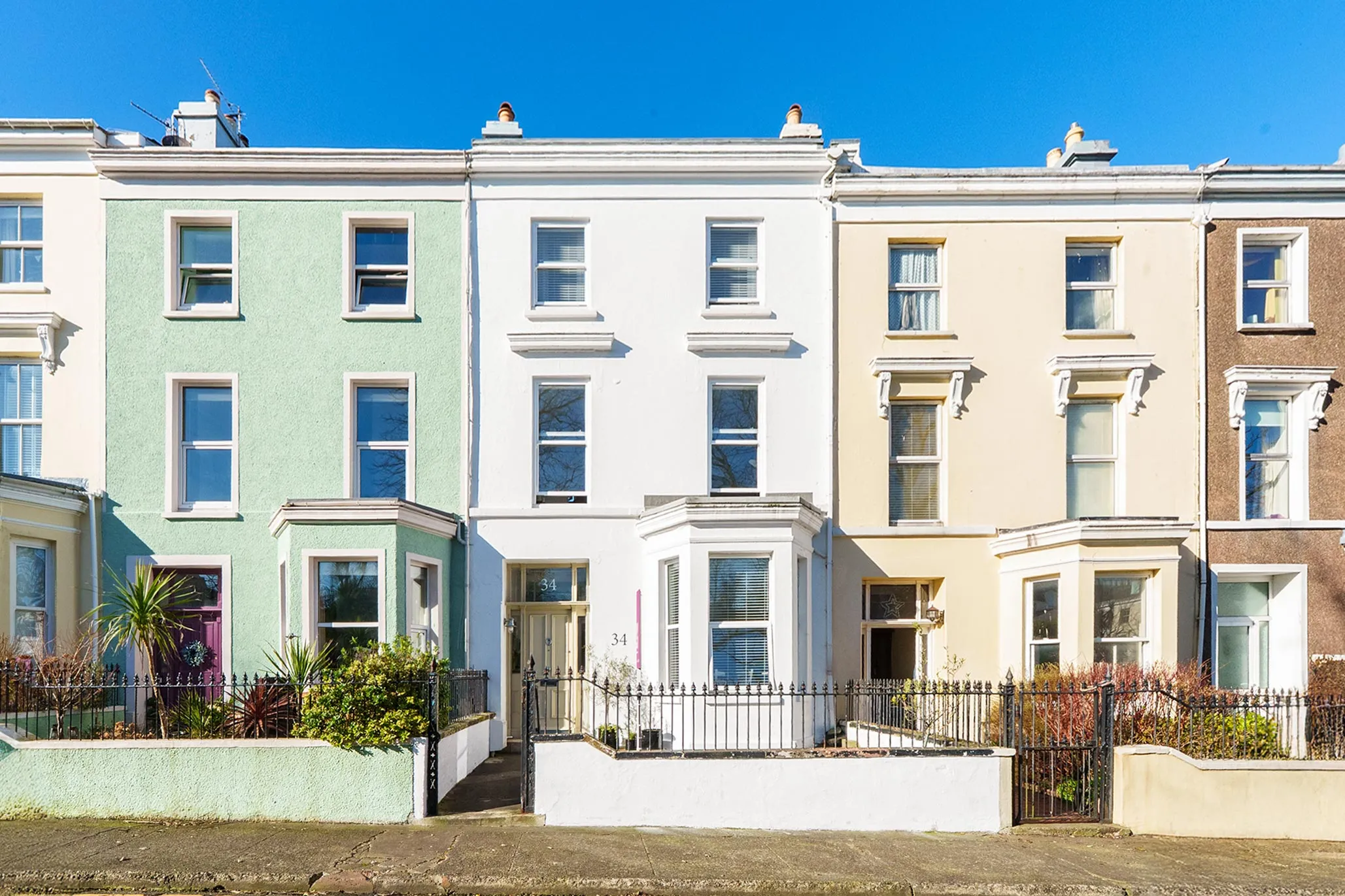 34 Woodburn Square, Douglas. — Photo 1 of 5