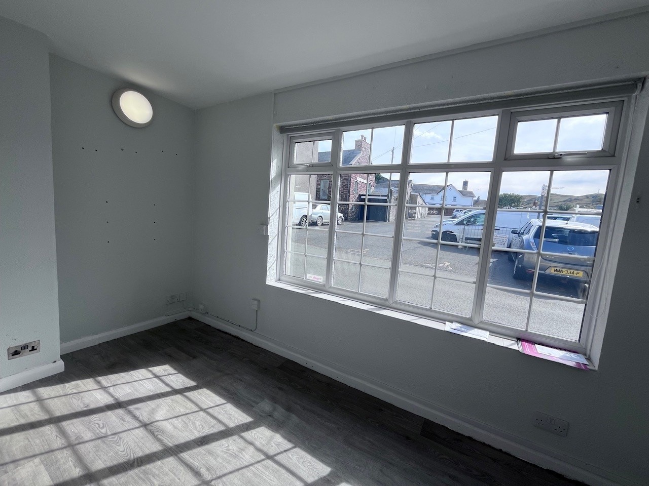 19 Douglas Street, Peel, Douglas. — Photo 2 of 10