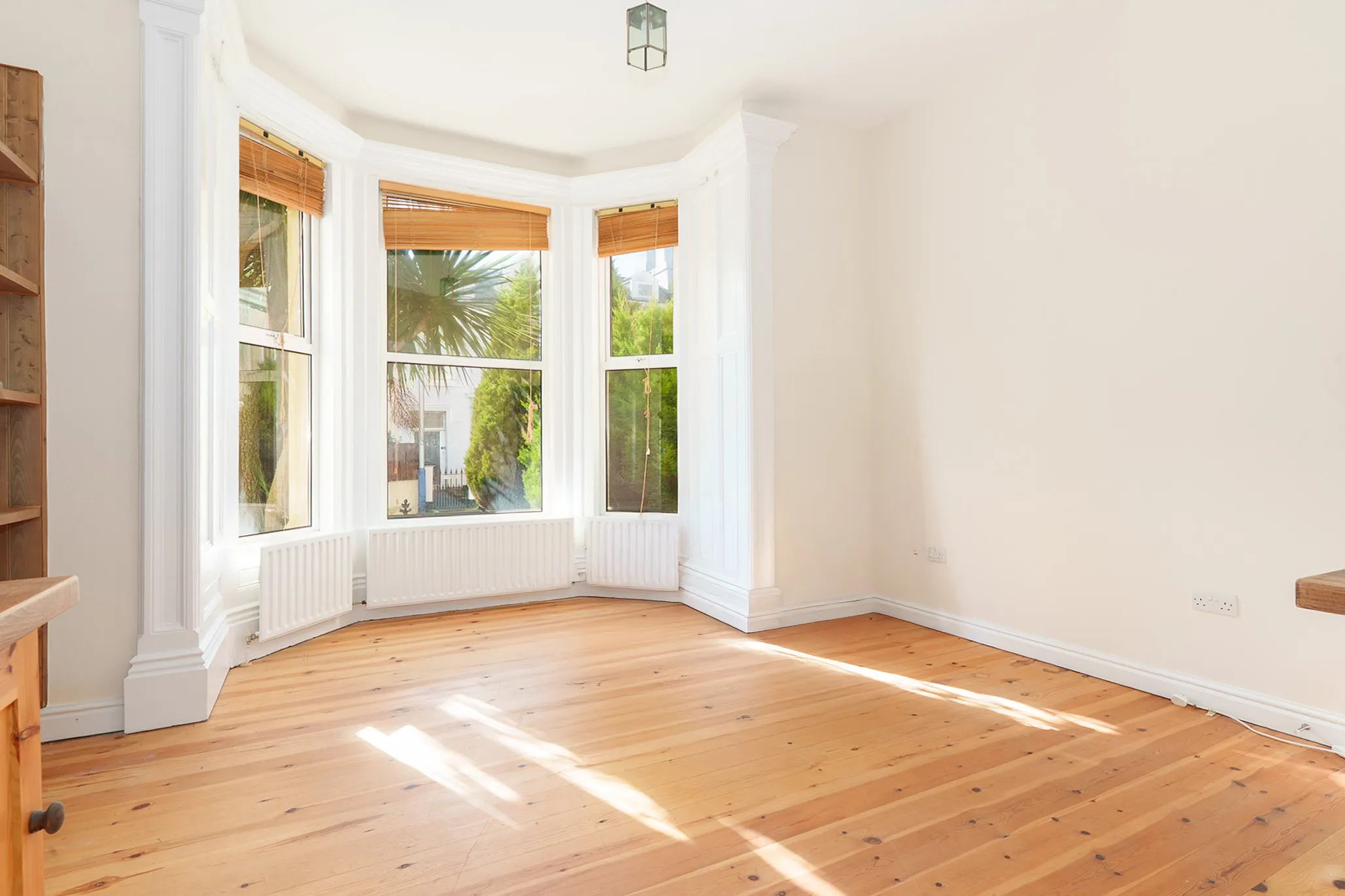Flat 1, Silverbay, 8 Derby Road, Douglas. — Photo 2 of 5